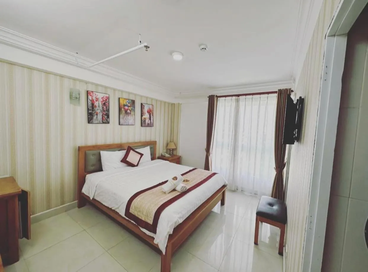 Bed in Gold Dream Hotel