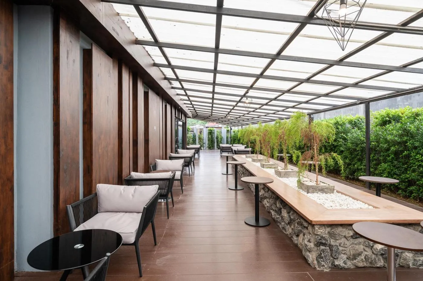 Seating area in Kokotel Chiang Rai Airport Suites