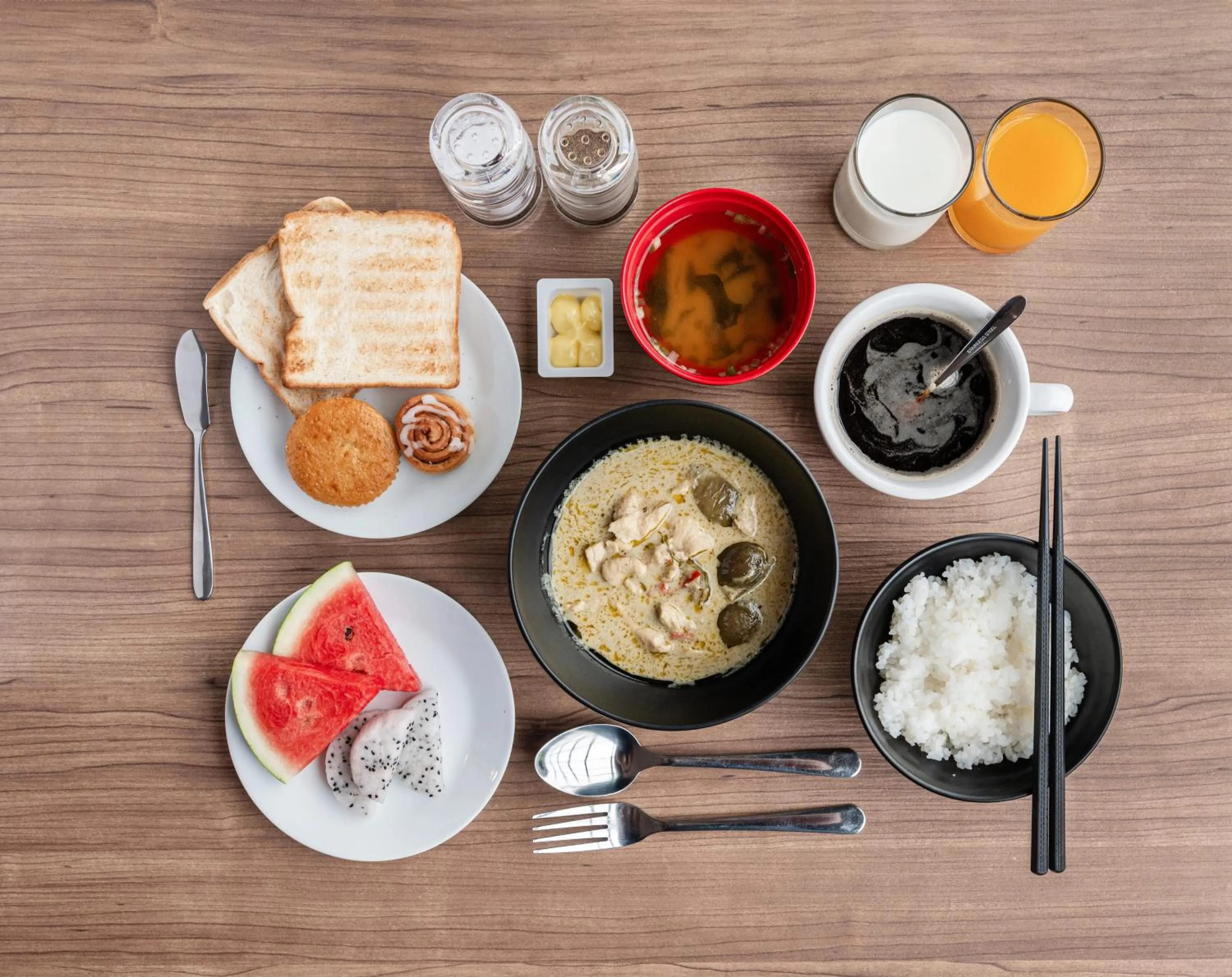 Food and drinks in Kokotel Chiang Rai Airport Suites