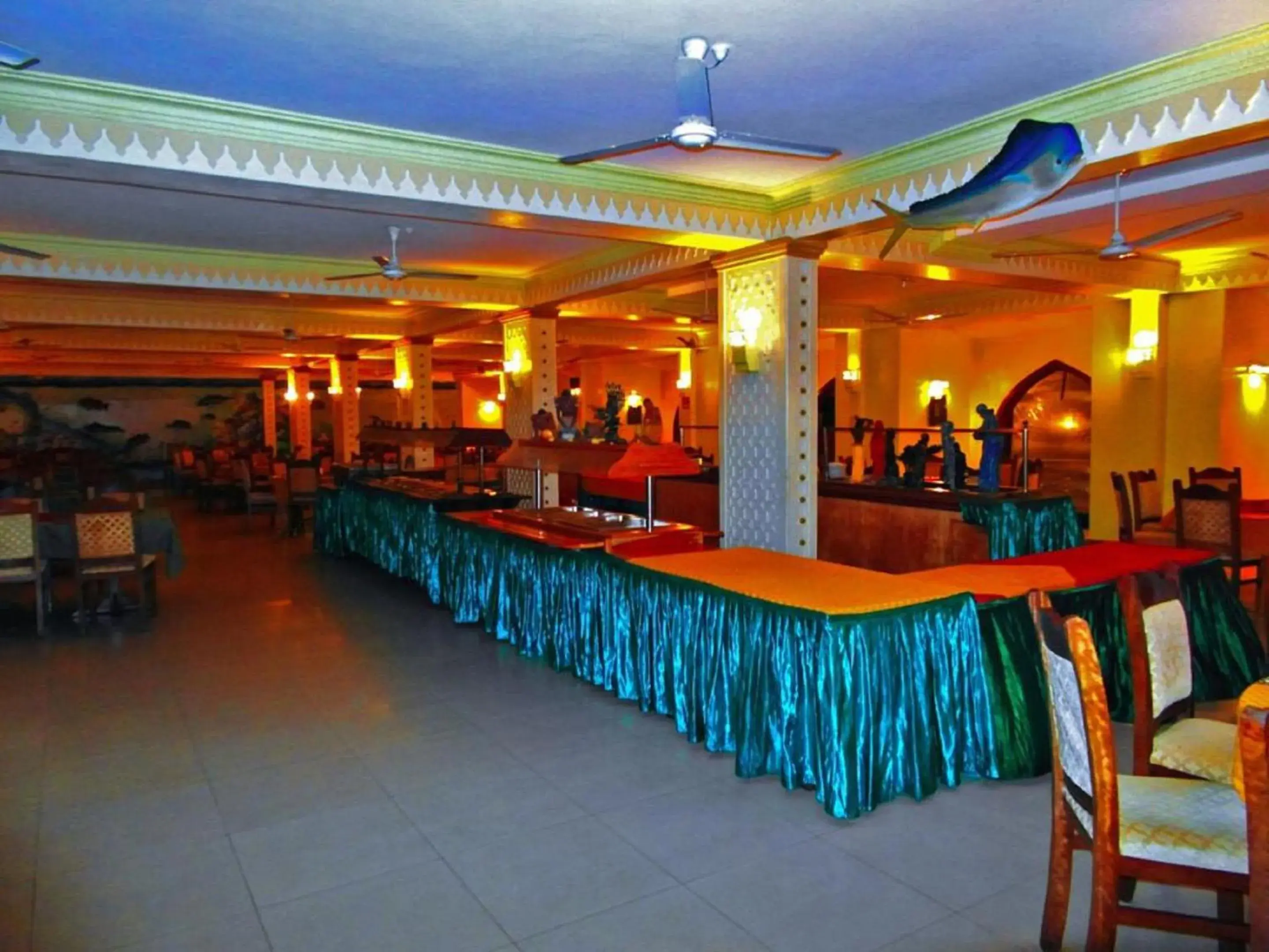 Restaurant/places to eat in Sai Rock Beach Hotel & Spa Restaurant/places to eat in Sai Rock Beach Hotel & Spa