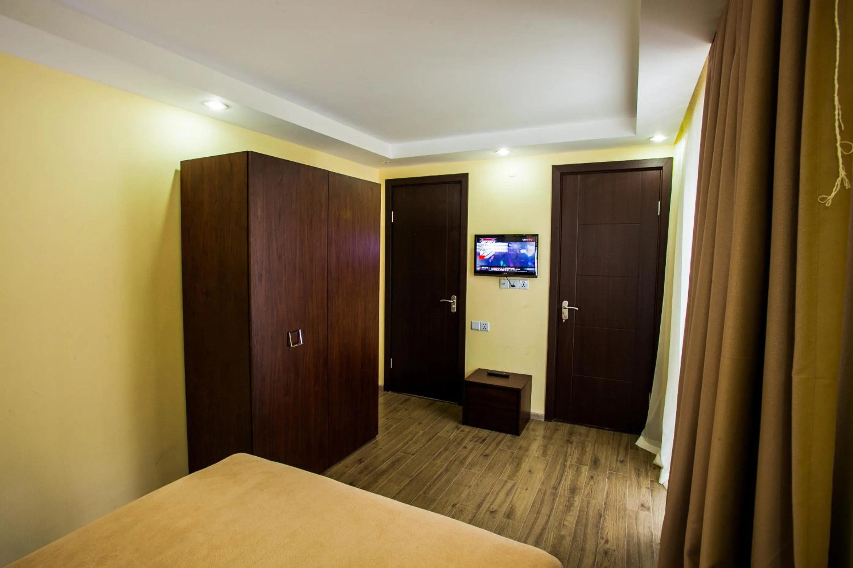 Bedroom, Bed in Crystal Hill Resort