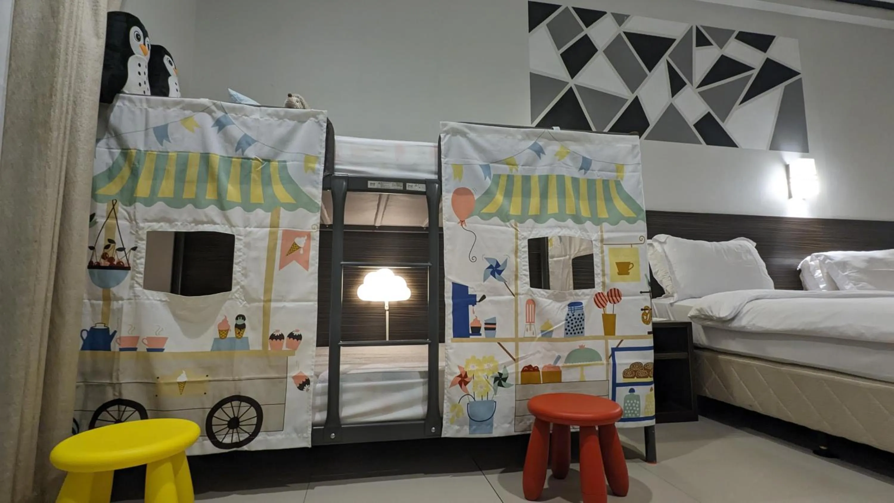 Bed in Summer Hills Hotel & Villas Bandung