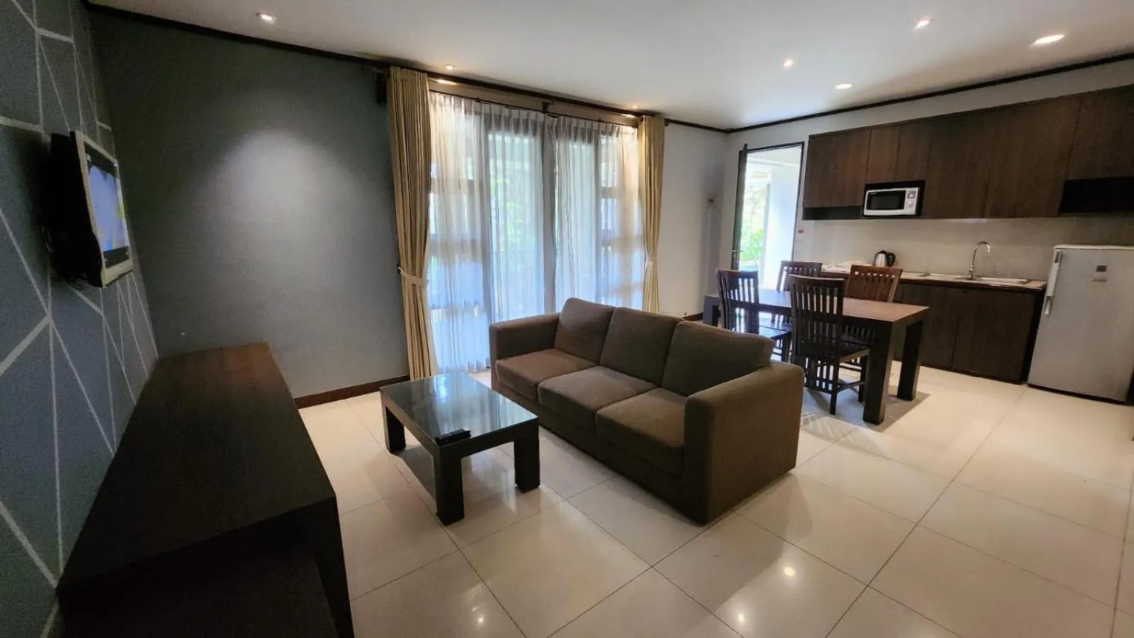 Living room in Summer Hills Hotel & Villas Bandung