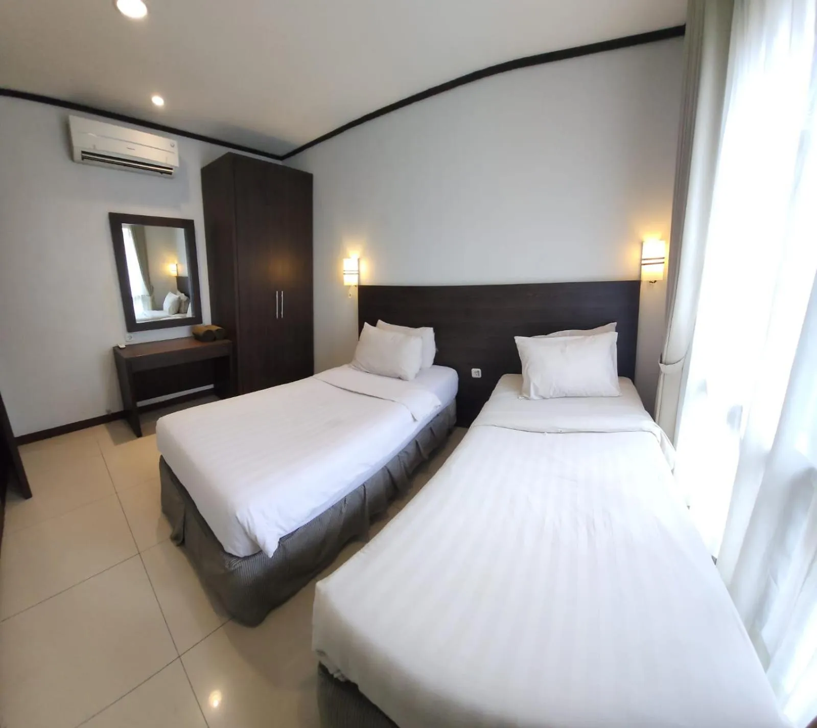 Bedroom, Bed in Summer Hills Hotel & Villas Bandung