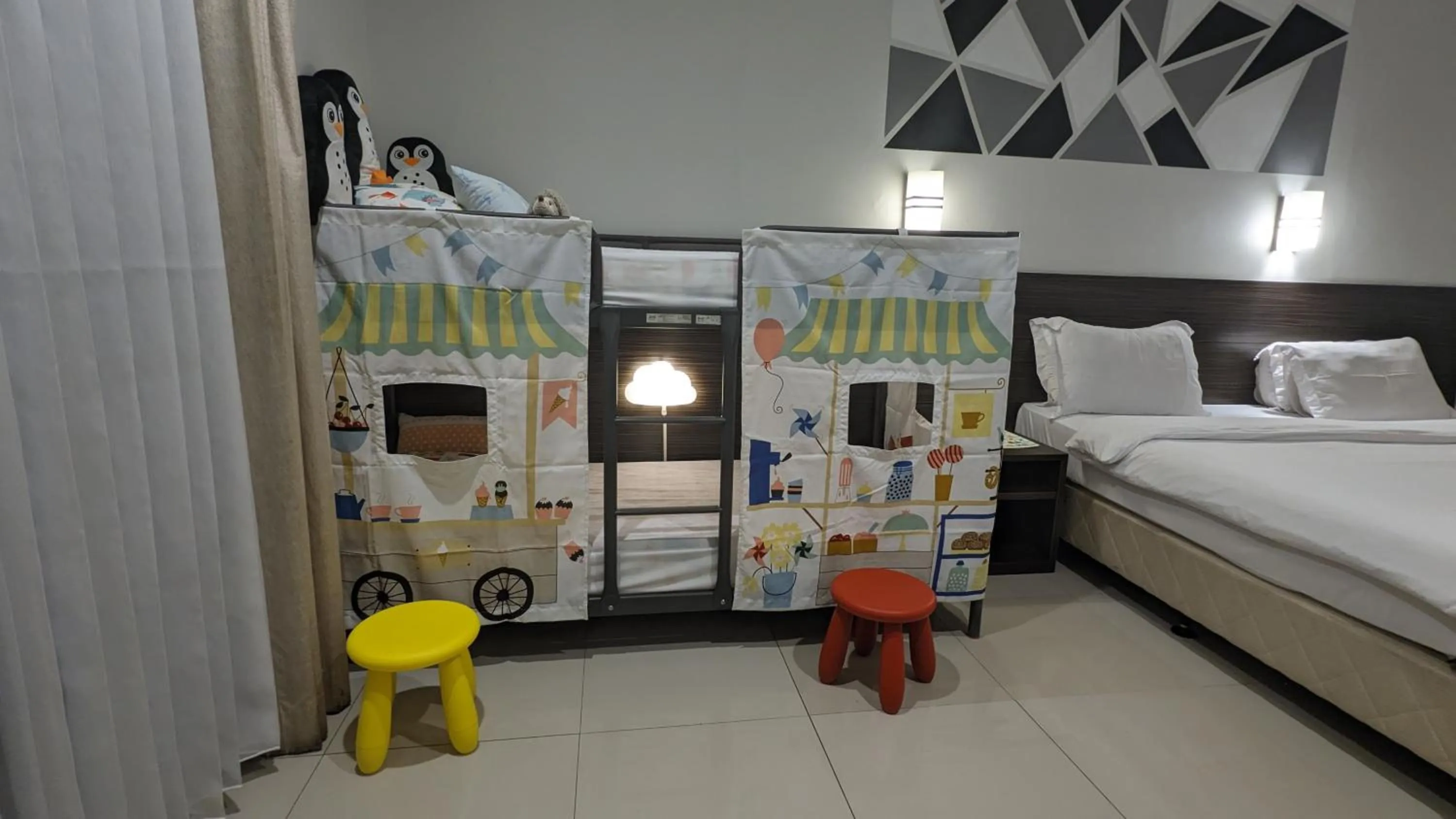 Bed in Summer Hills Hotel & Villas Bandung