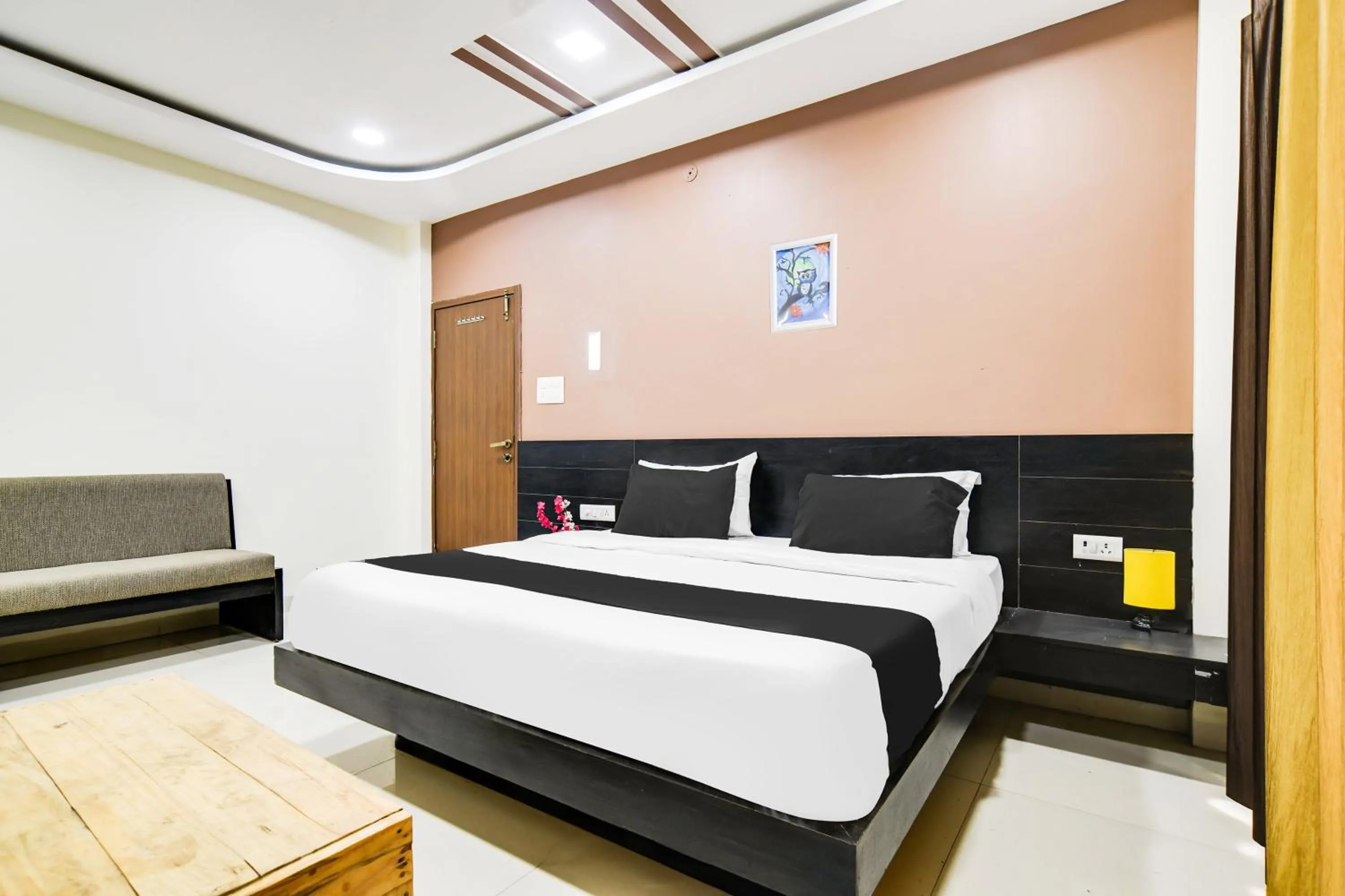 Bedroom, Bed in Super Collection O Indore Near Omax City 1