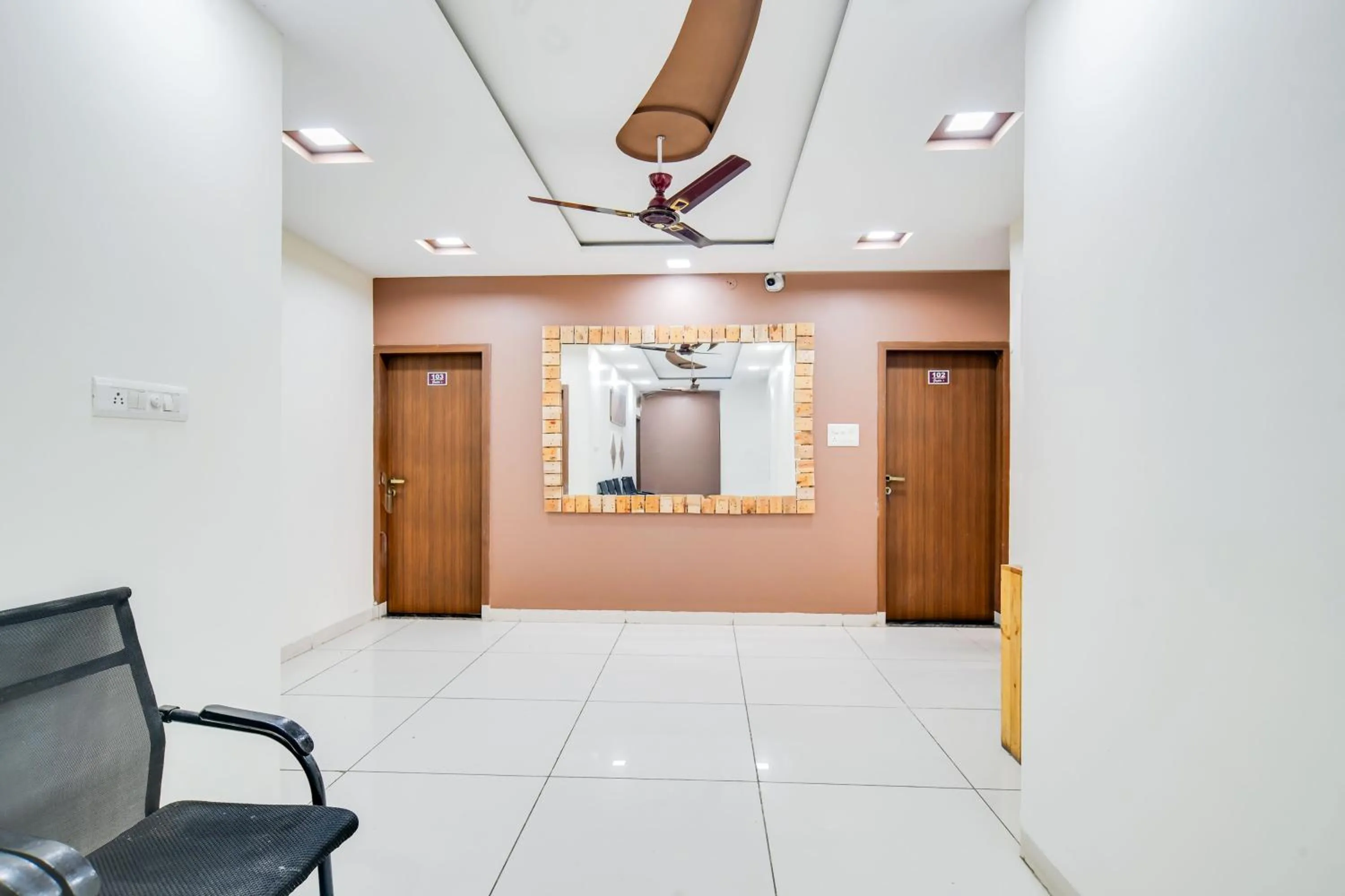 Lobby or reception in Collection O Indore Near Omax City 1