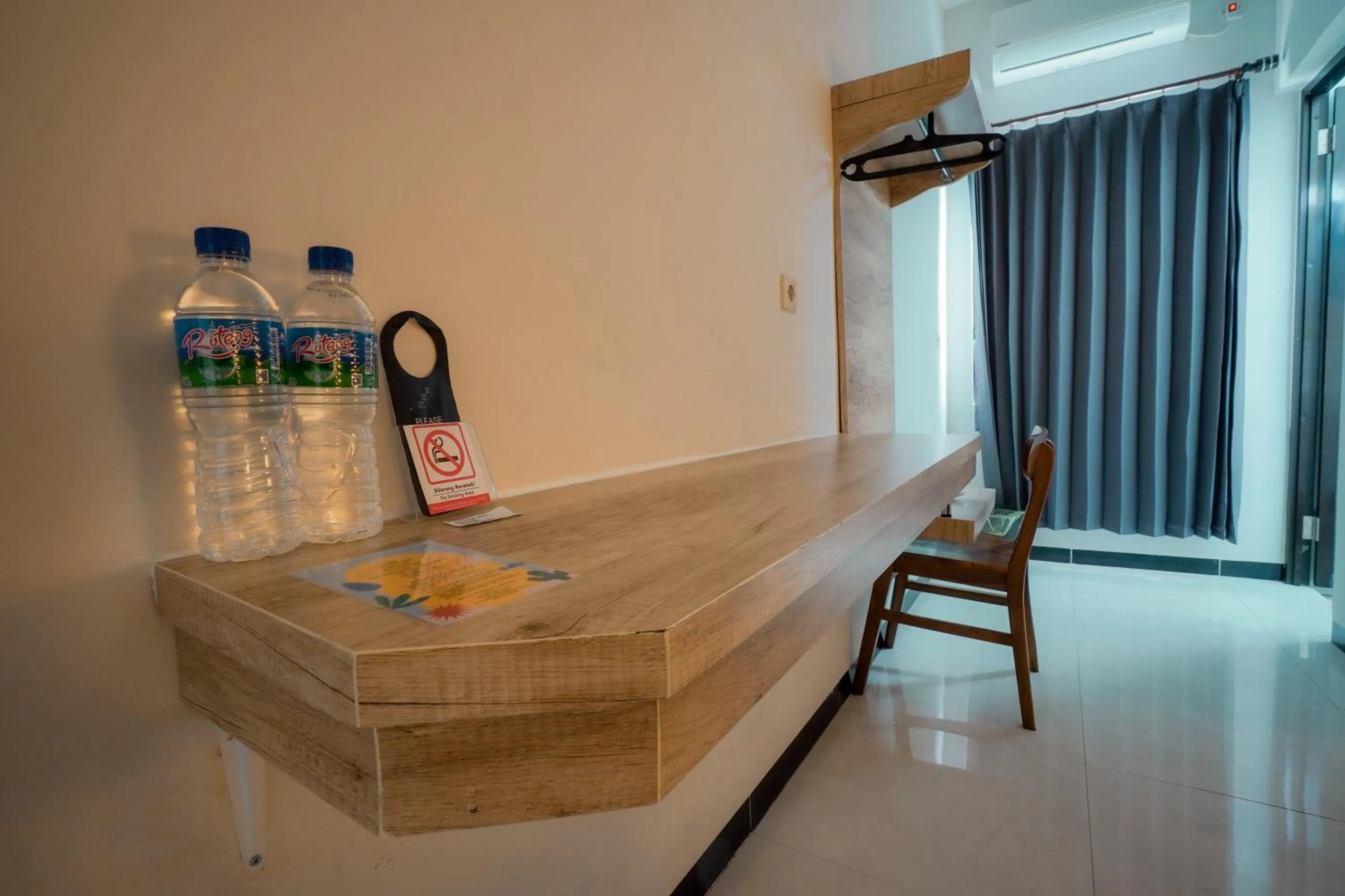 Bedroom in El Ora Hotel & Eatery Labuan Bajo