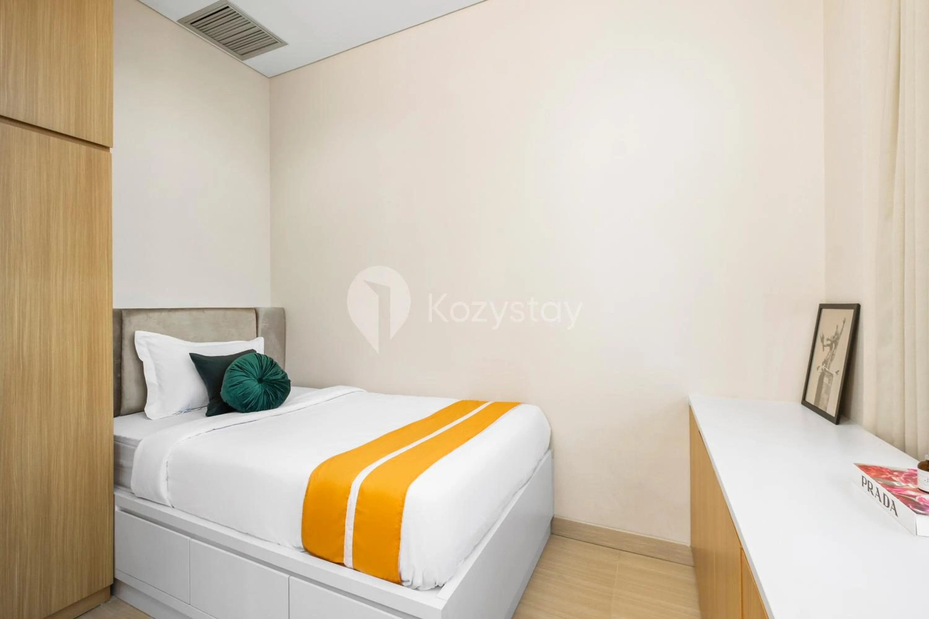 DapenBI ApartHotel by Kozystay - Tebet