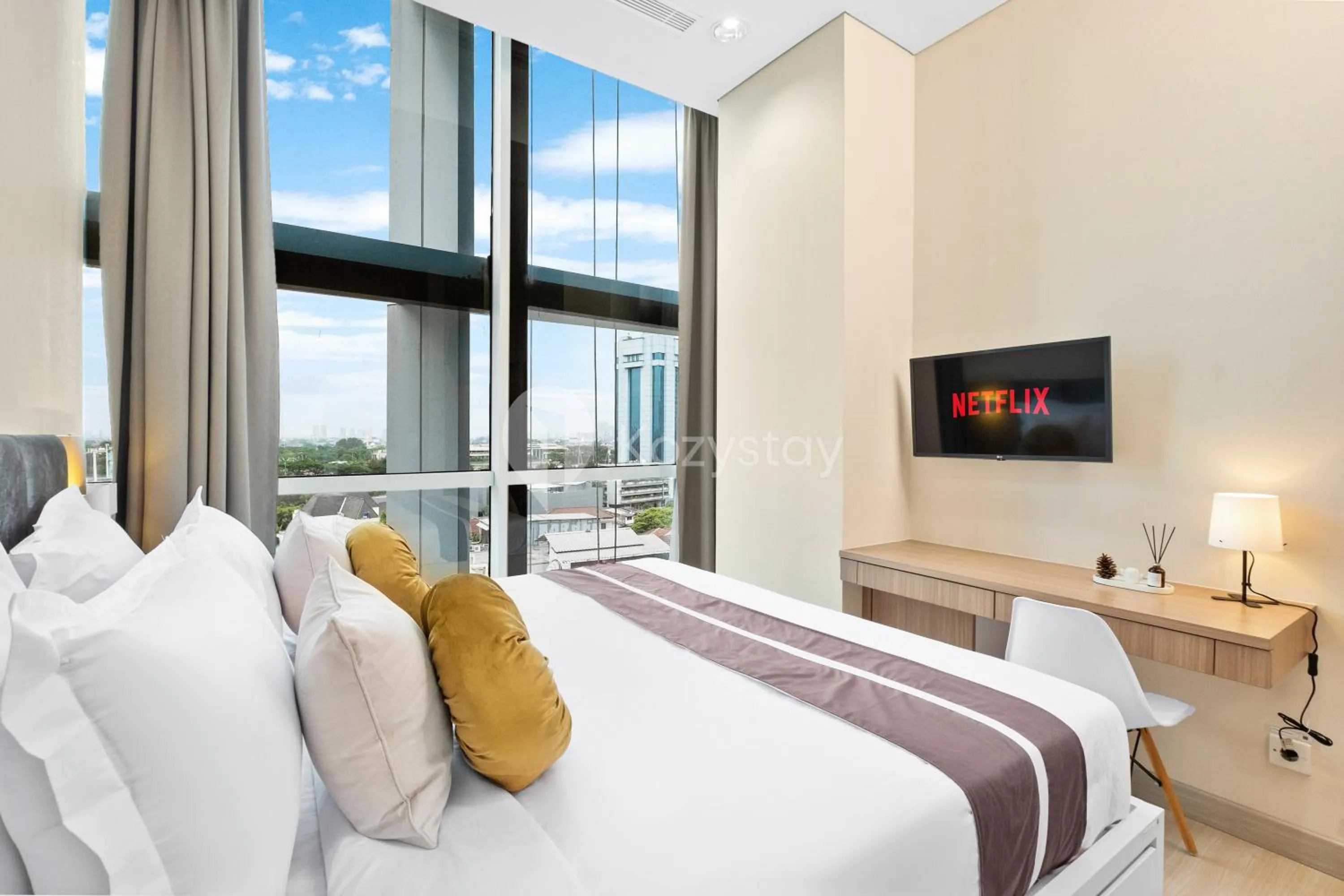 DapenBI ApartHotel by Kozystay - Tebet