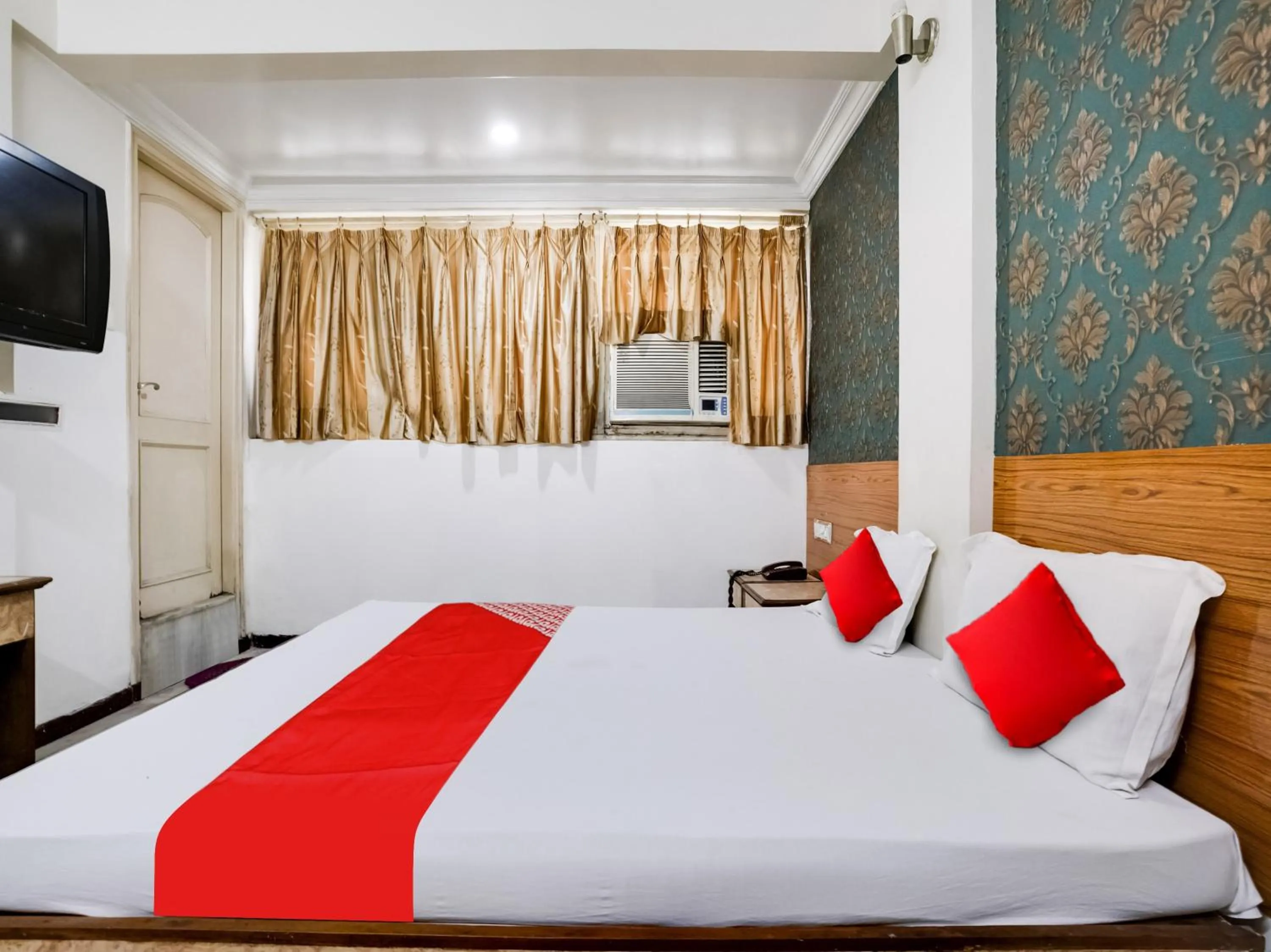 Bedroom in OYO Flagship Hotel Raj