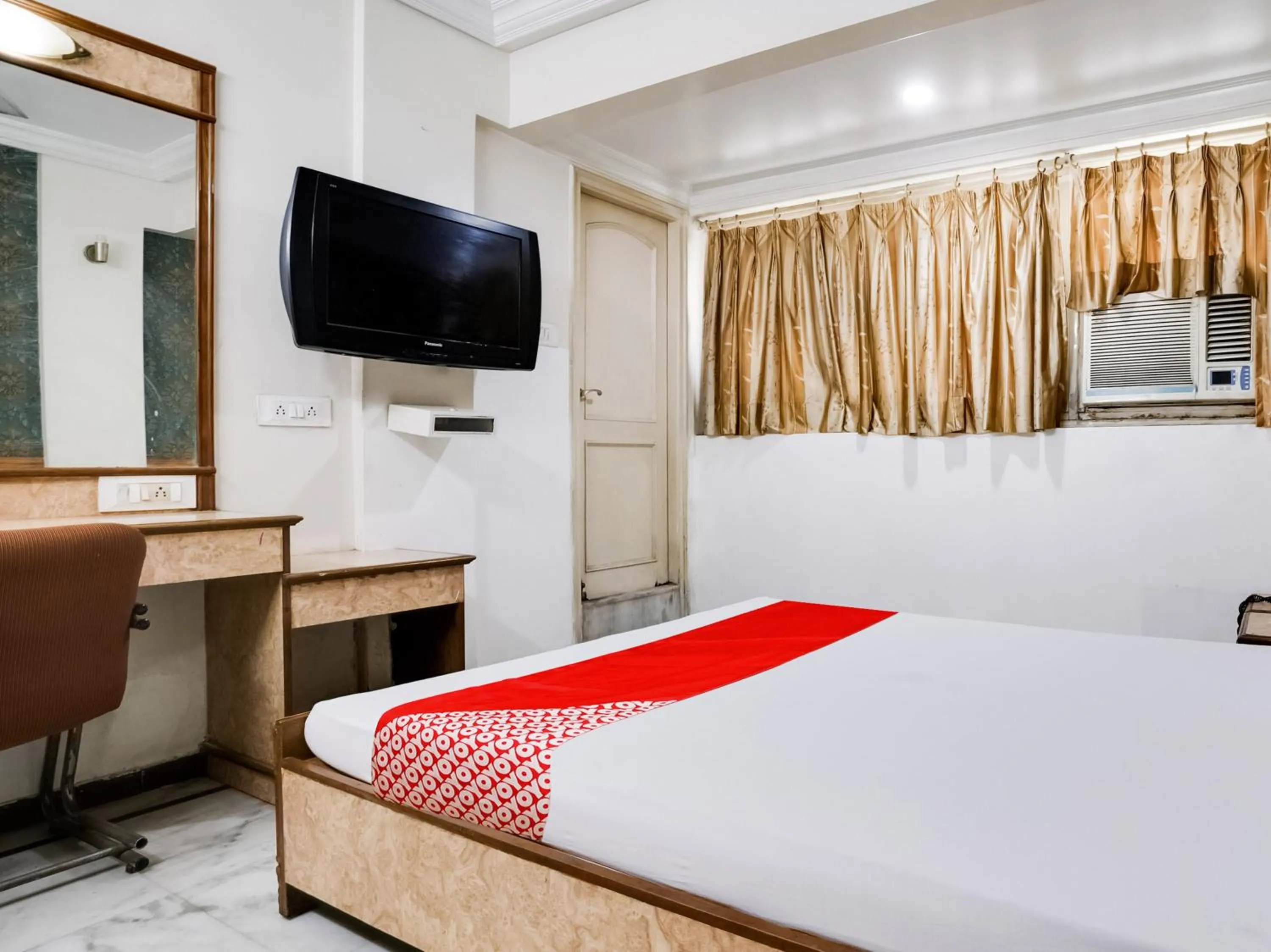 Bedroom in OYO Flagship Hotel Raj