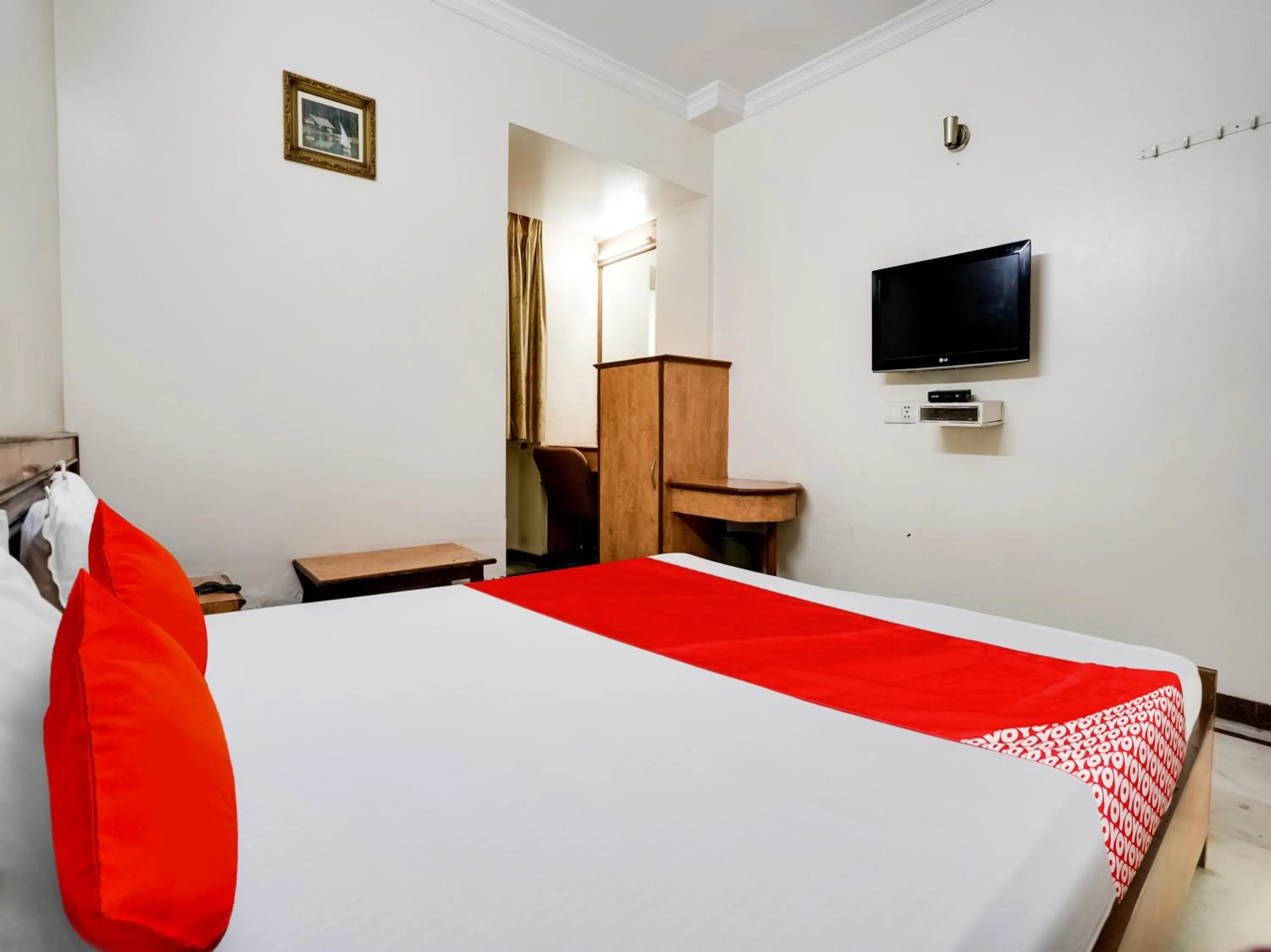 Bedroom in OYO Flagship Hotel Raj