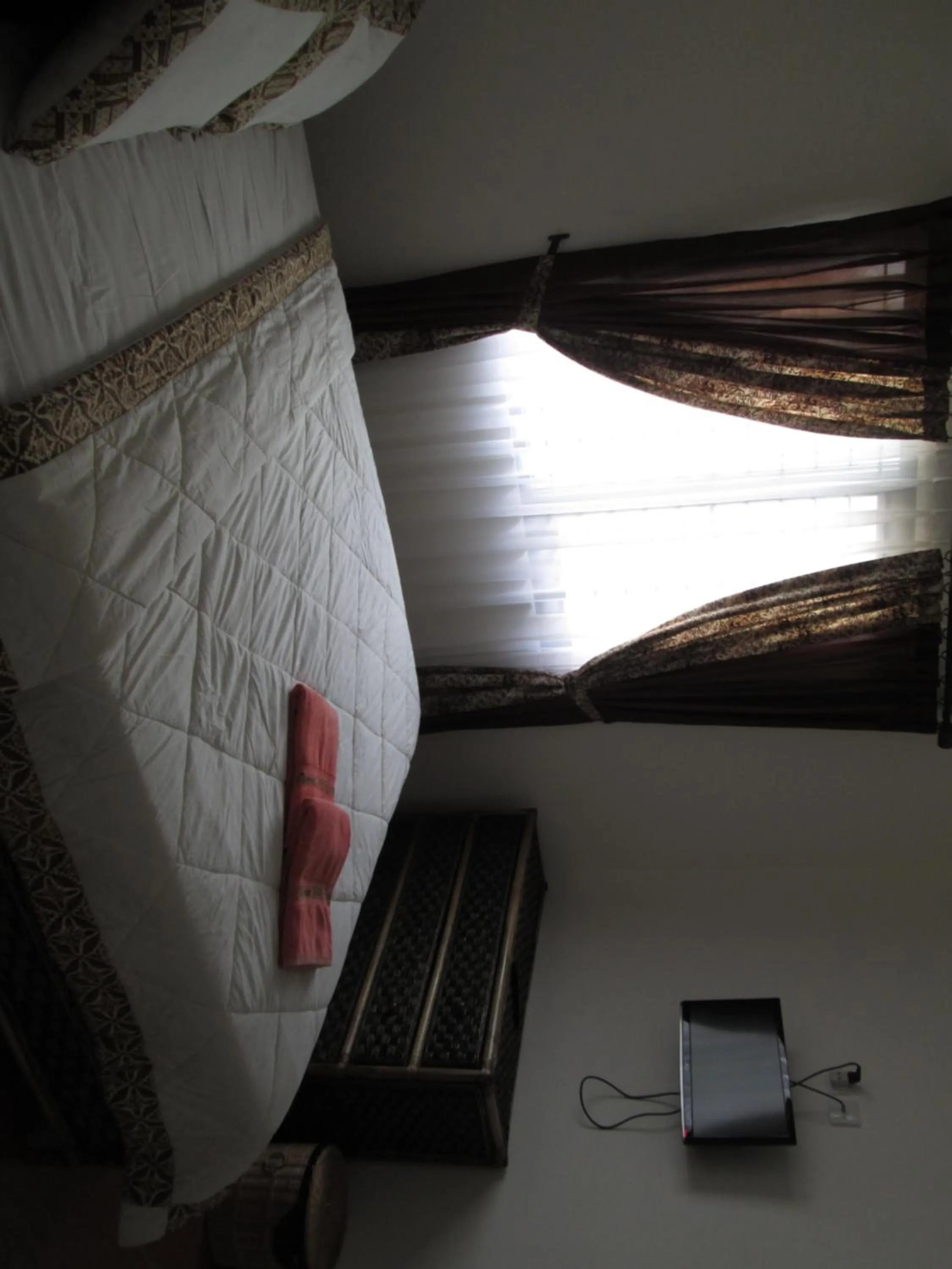 TV and multimedia, Bed in Osmond Villa Resort