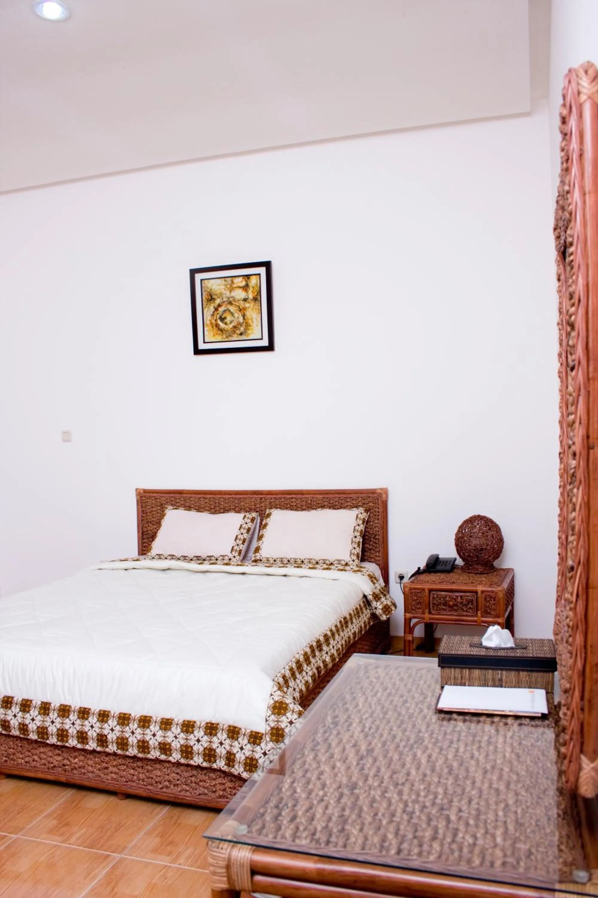 Bed in Osmond Villa Resort