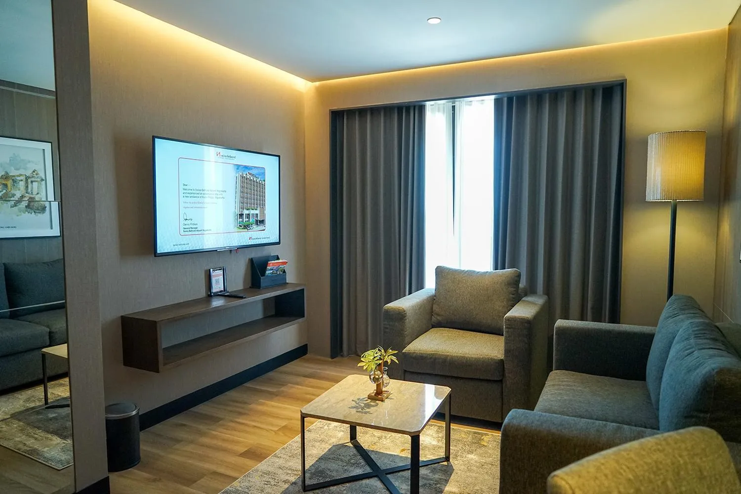 Living room in Swiss-Belhotel Airport Yogyakarta