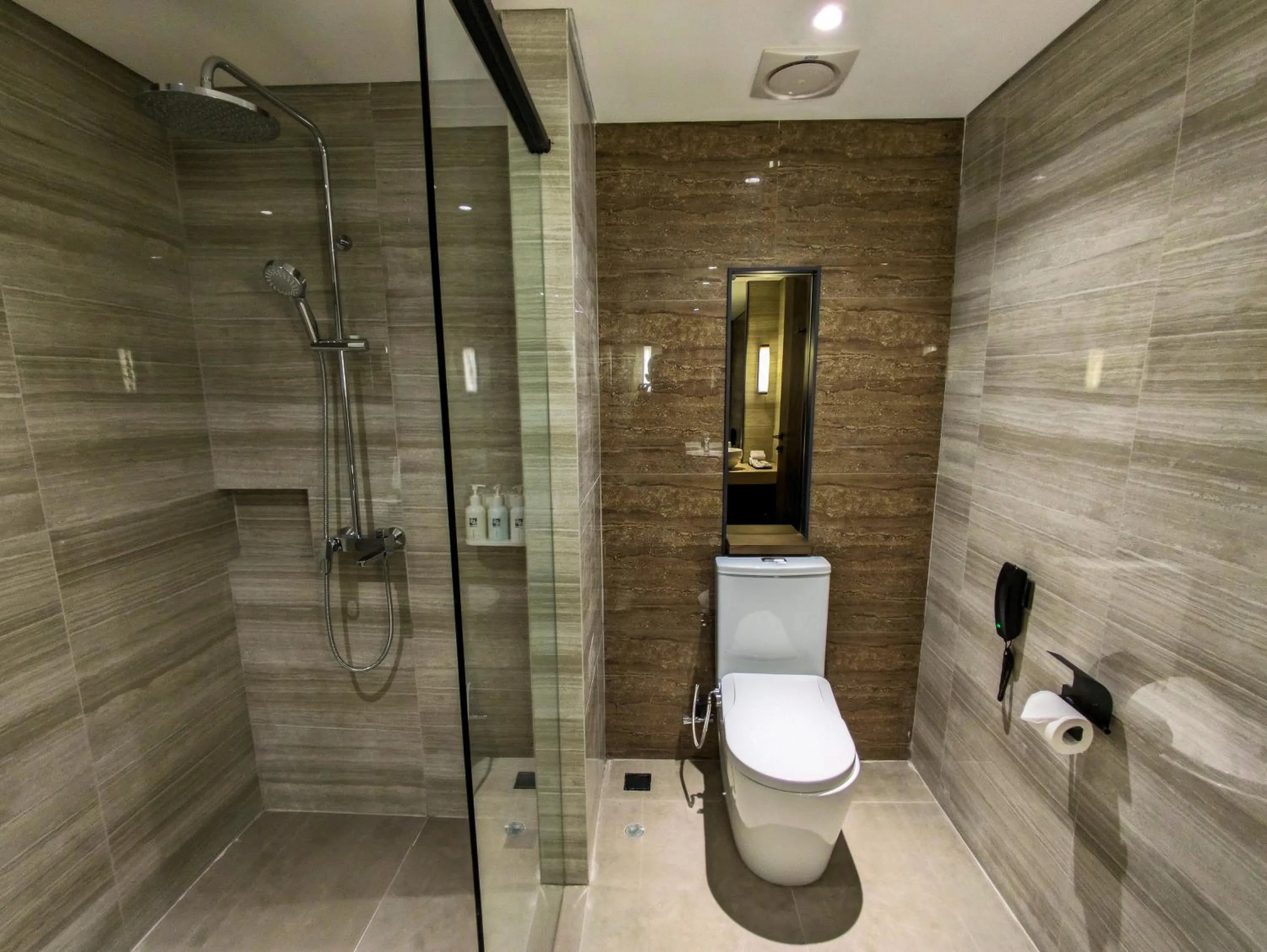 Bathroom in Swiss-Belhotel Airport Yogyakarta