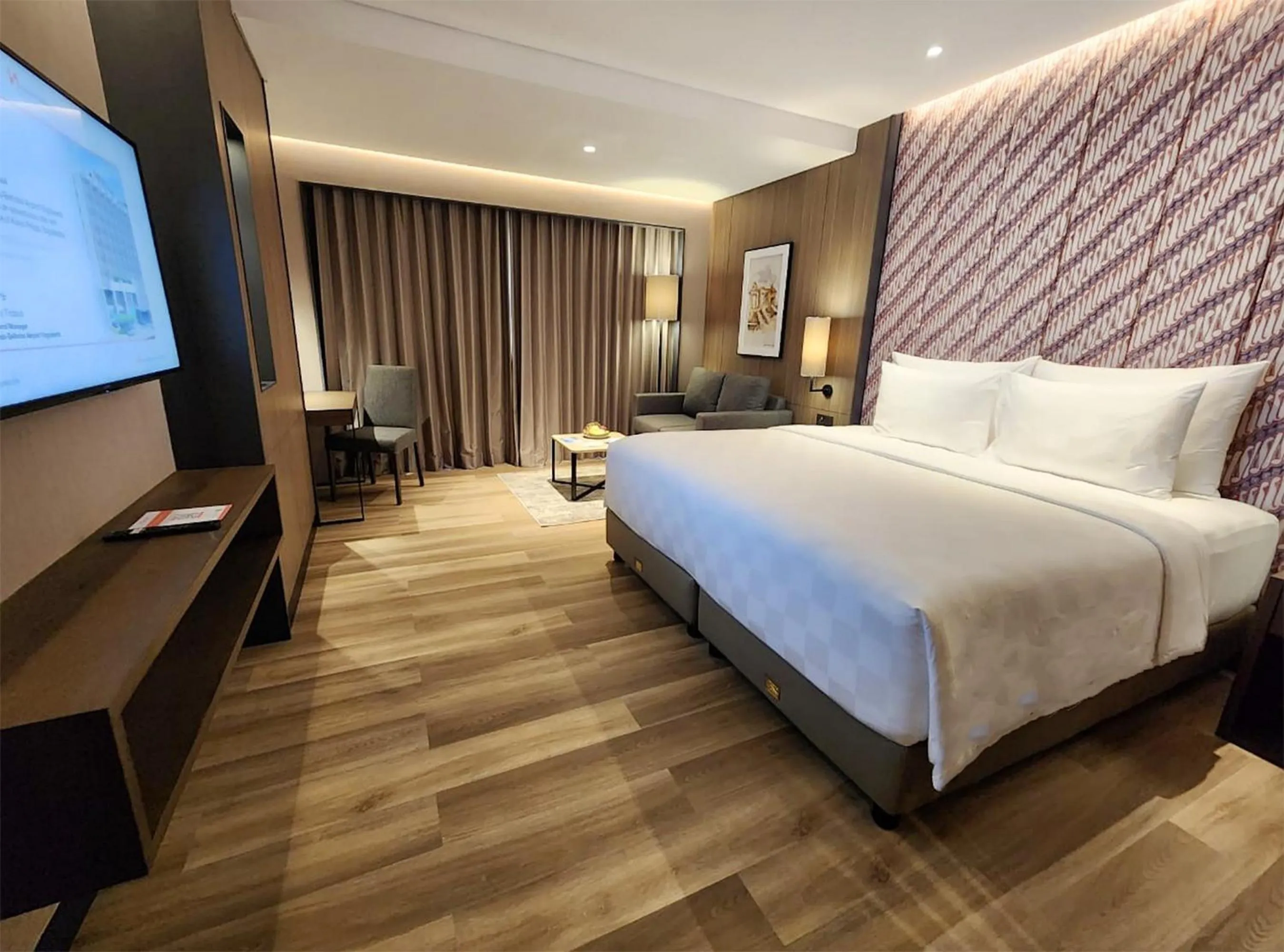 Bed in Swiss-Belhotel Airport Yogyakarta