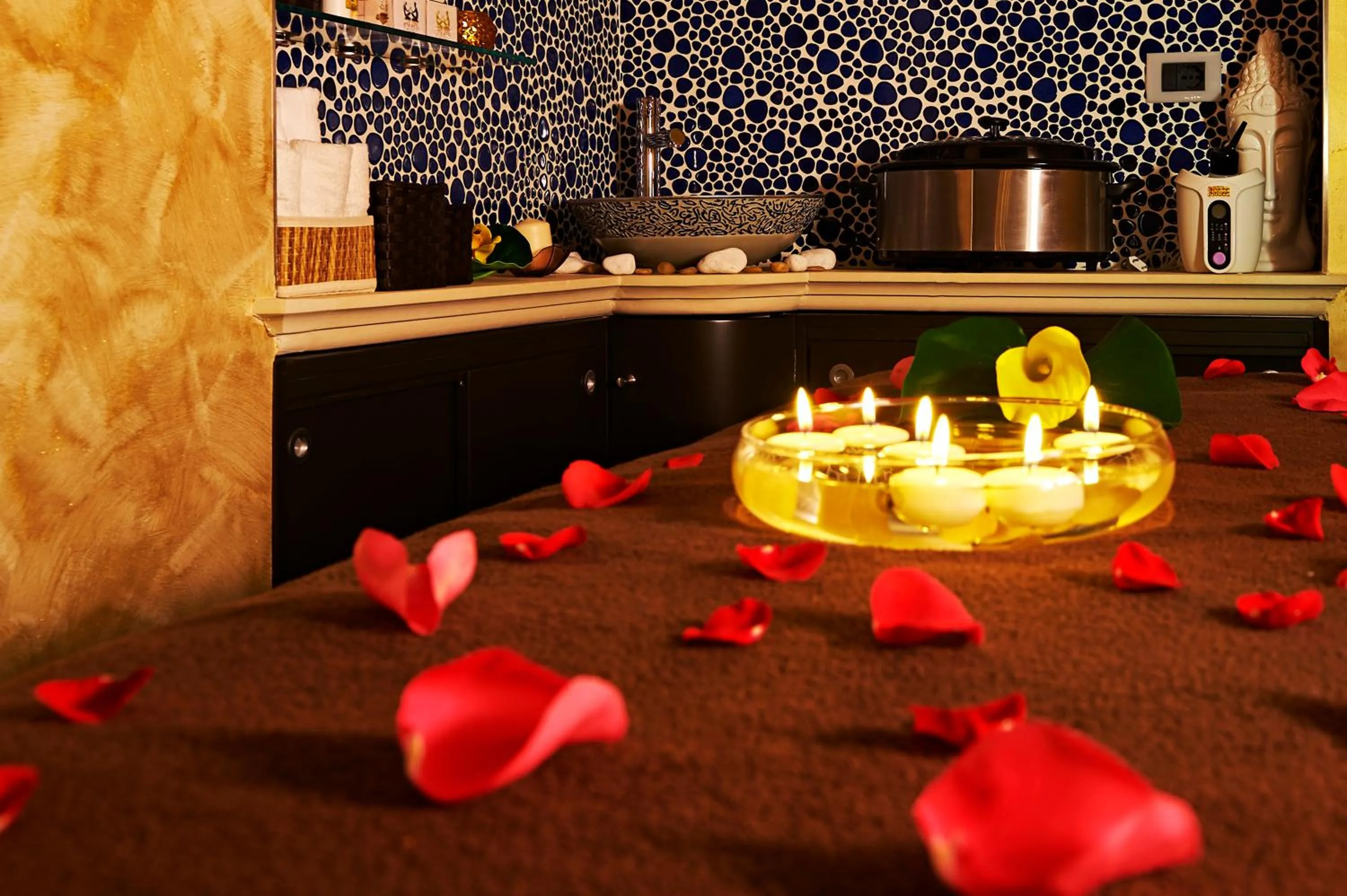 Massage in Aleksandr