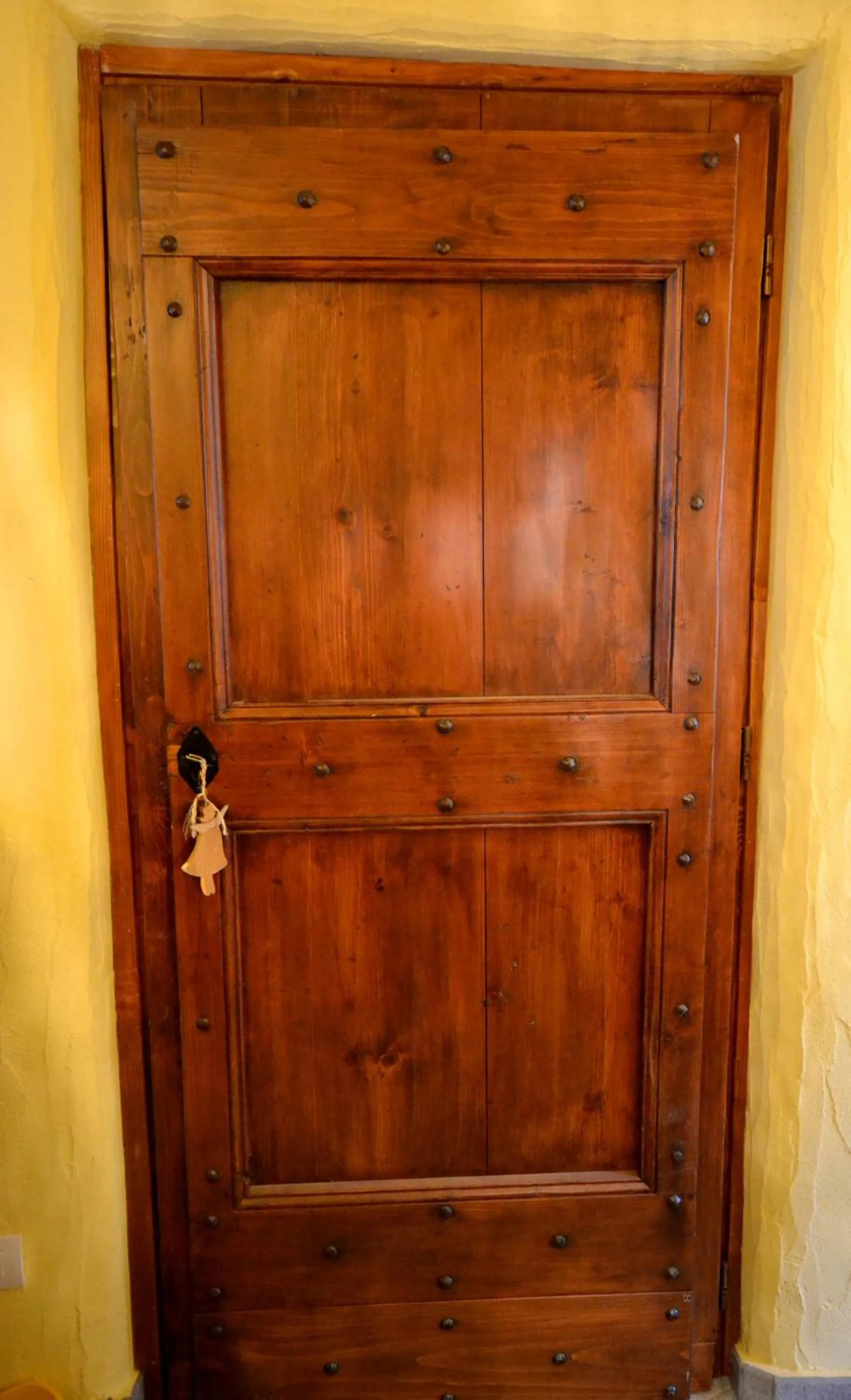 Decorative detail in Maison Du-Noyer Chambres et Tables d'Hotes