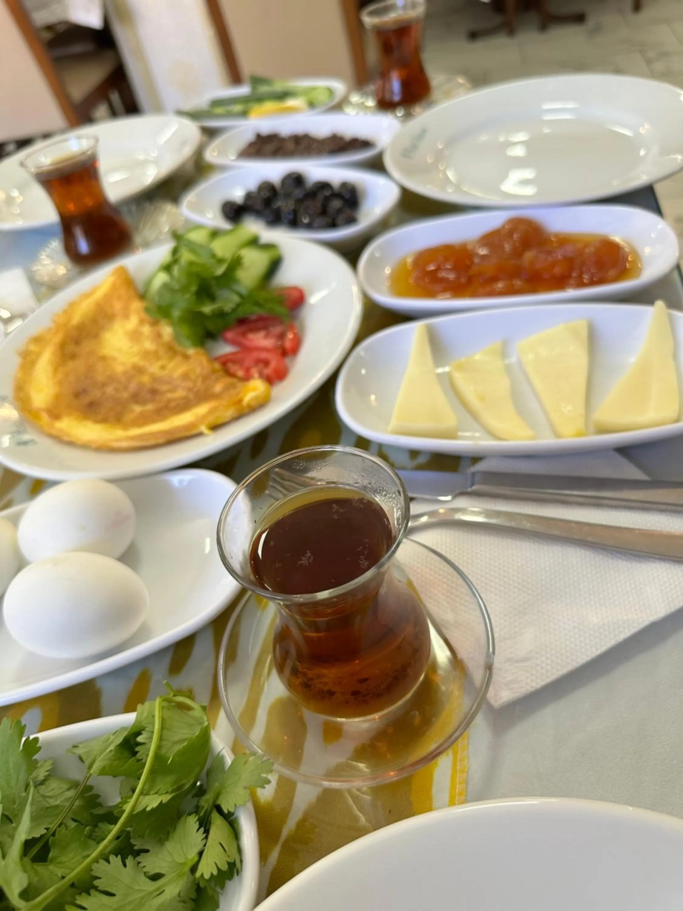 Restaurant/places to eat in Amore Hotel Istanbul