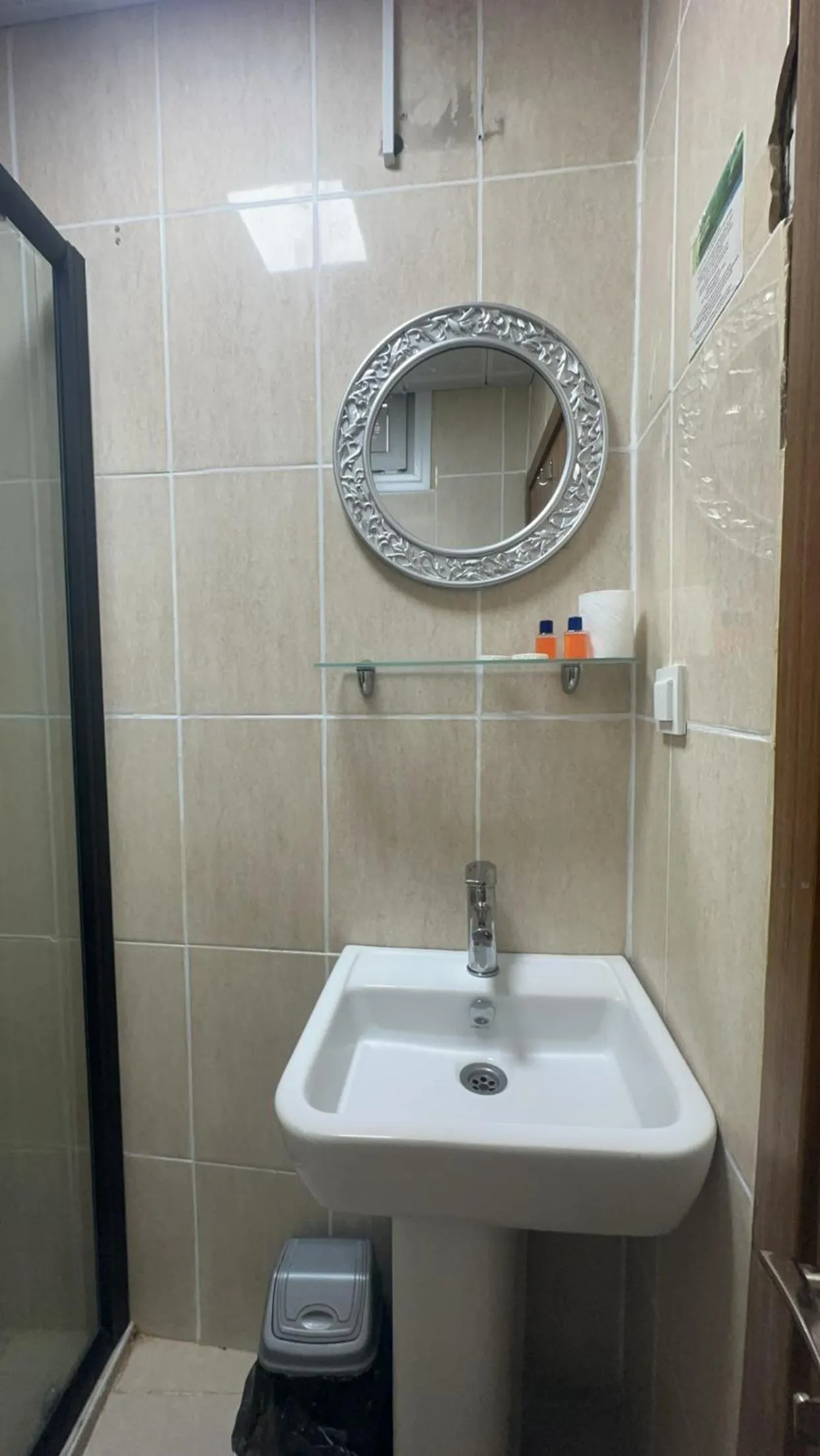 Shower in Amore Hotel Istanbul