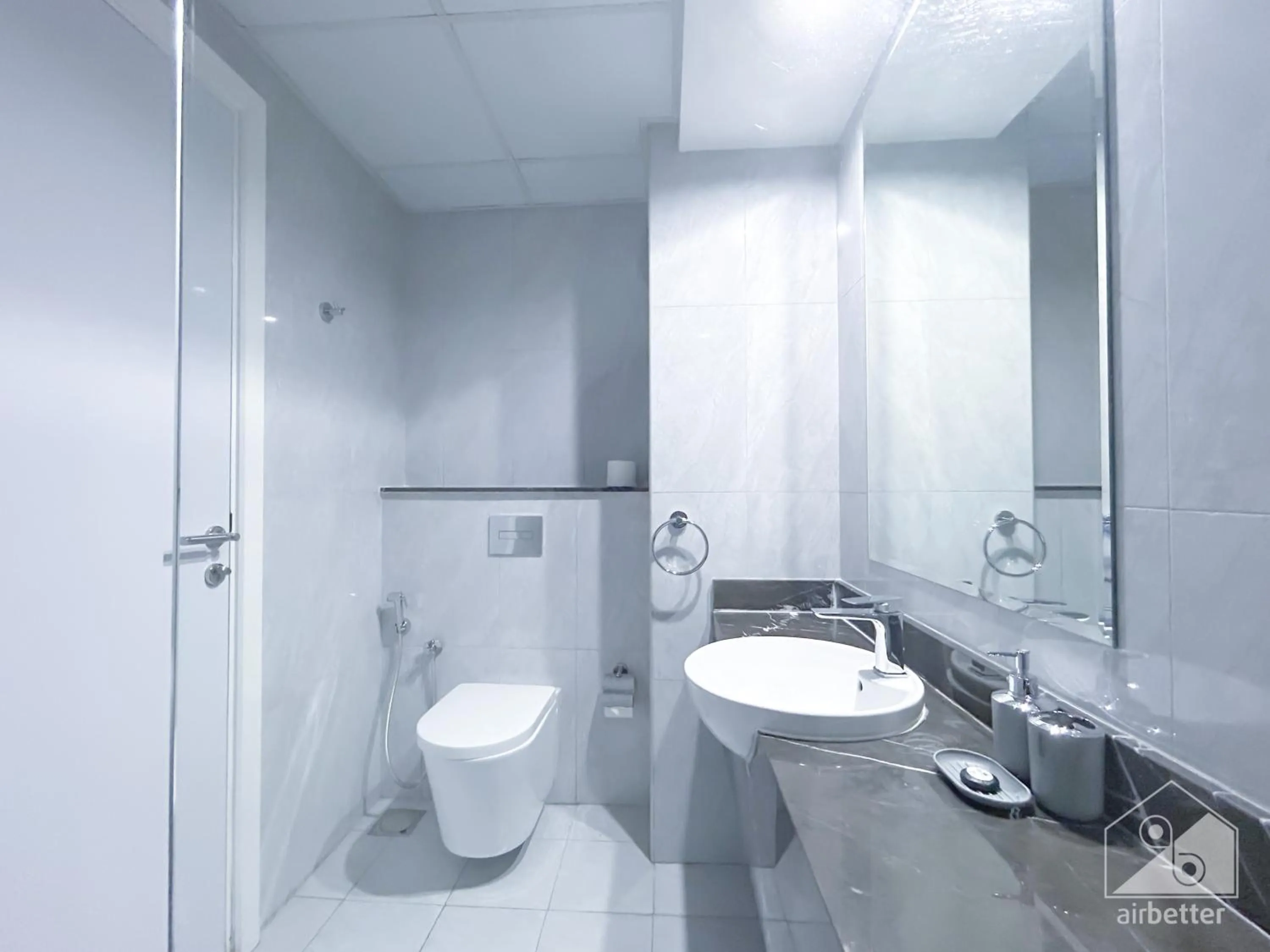 Bathroom in Spacious Studio with balcony in AL Majan