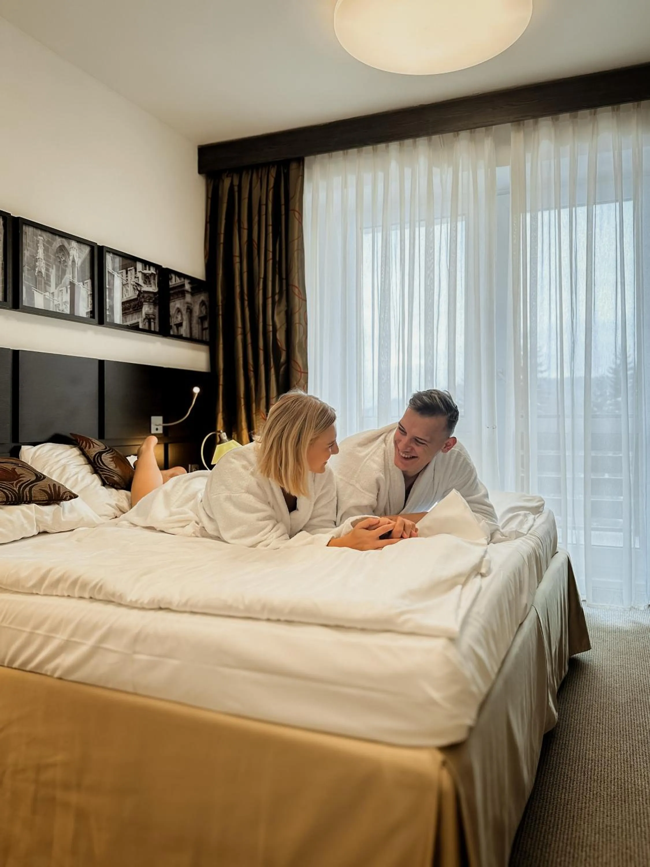 Bed in Hotel Kamzík ***