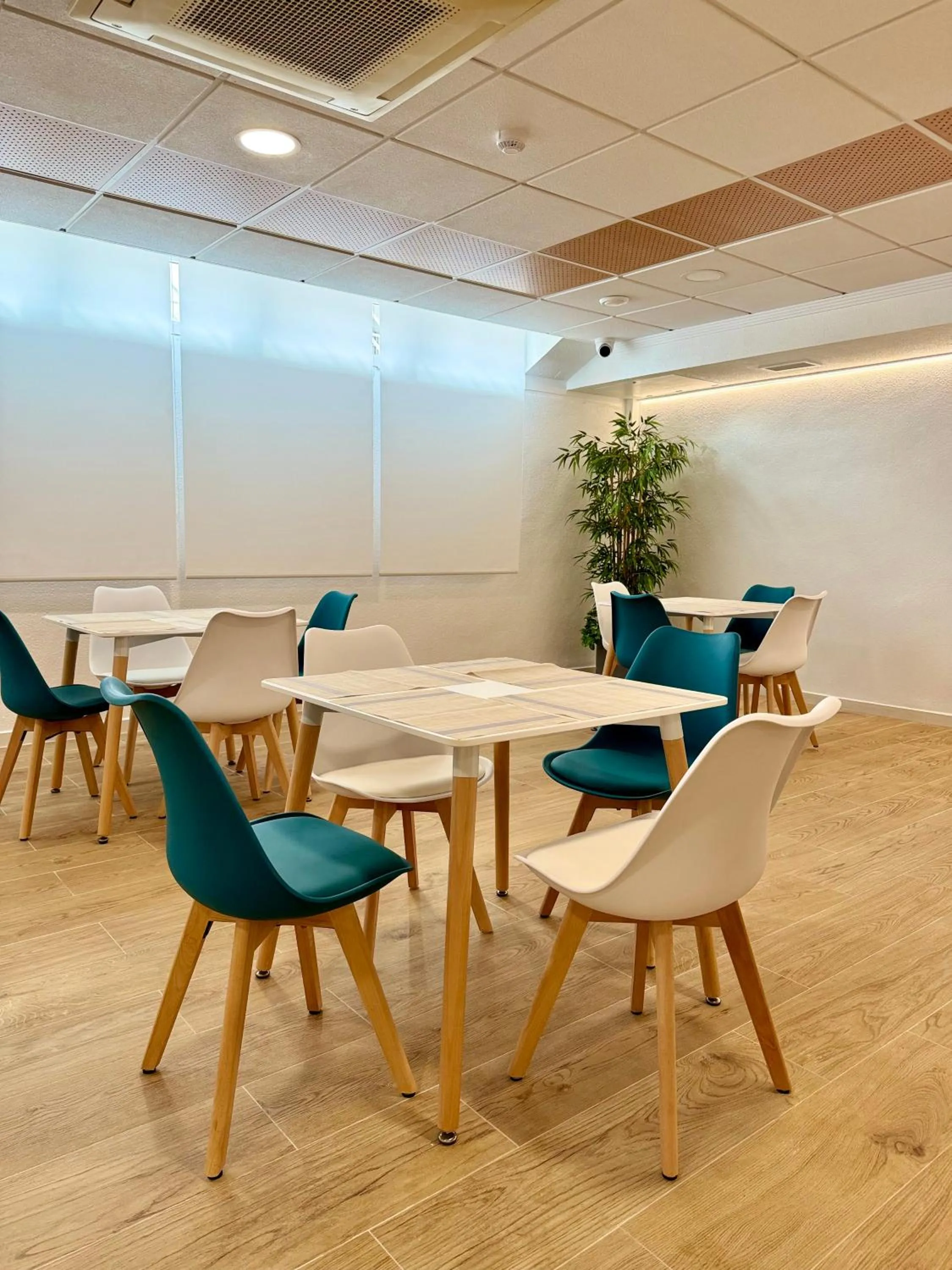 Buffet breakfast in ResMed