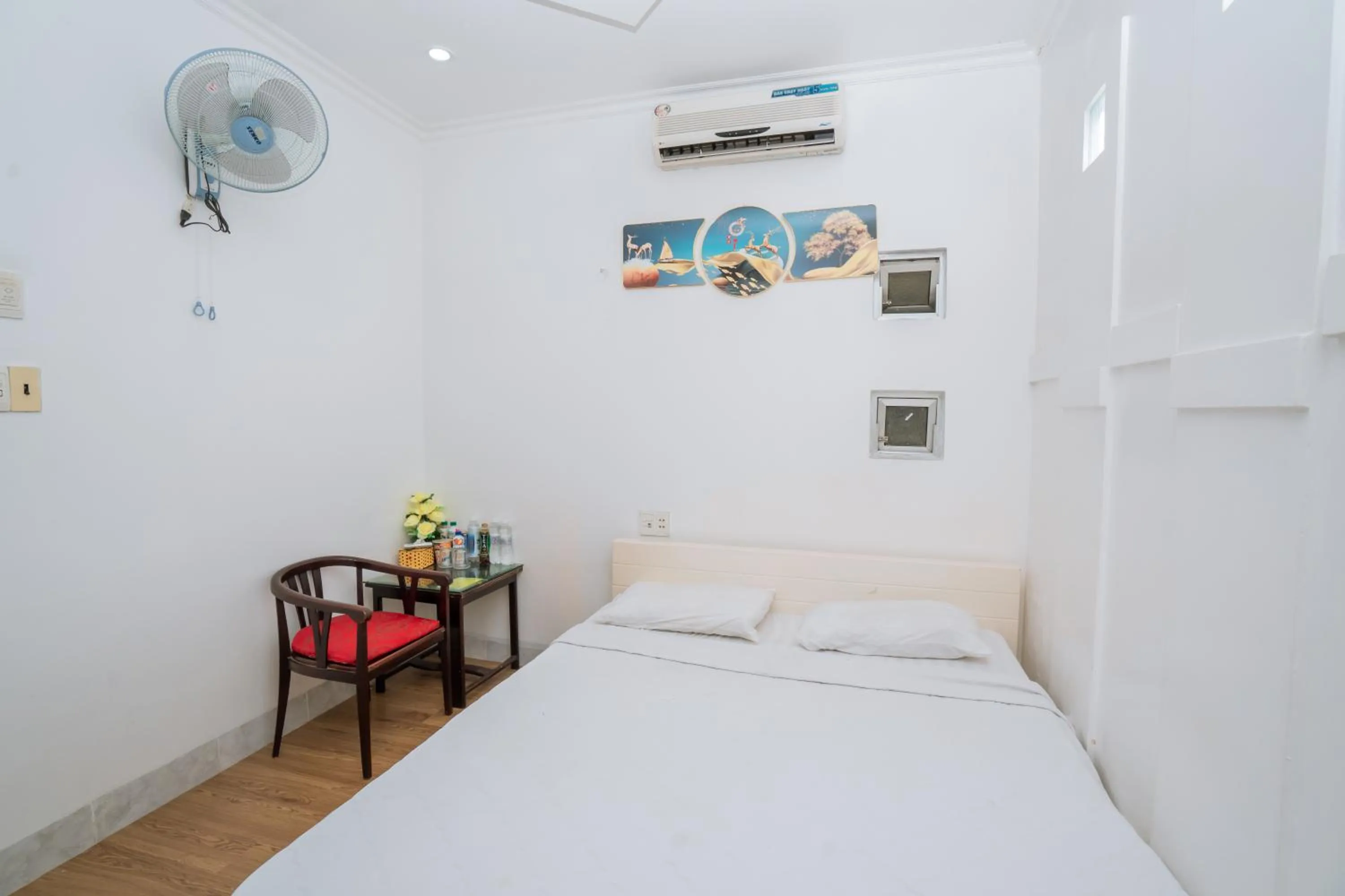 Bedroom, Bed in Triệu Vũ Hotel & Apartment