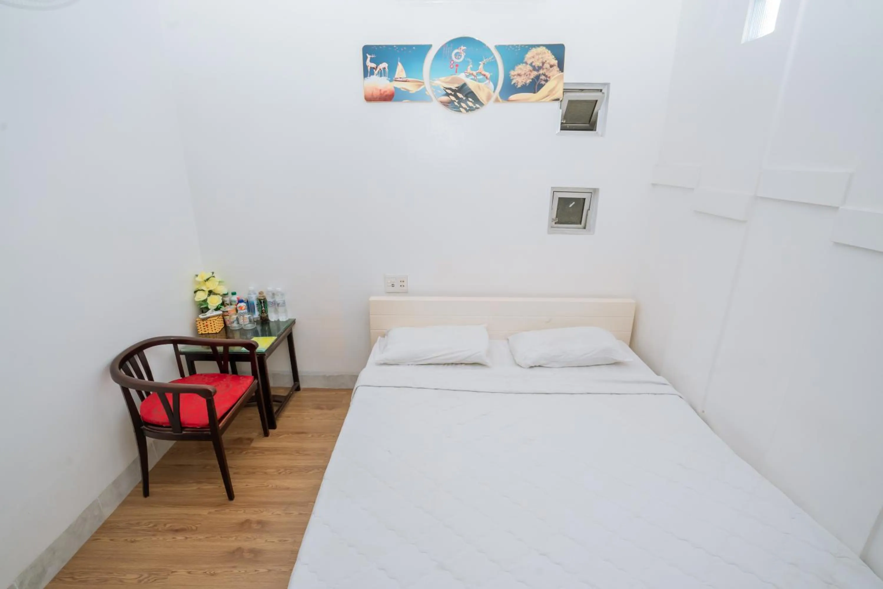 Bedroom, Bed in Triệu Vũ Hotel & Apartment