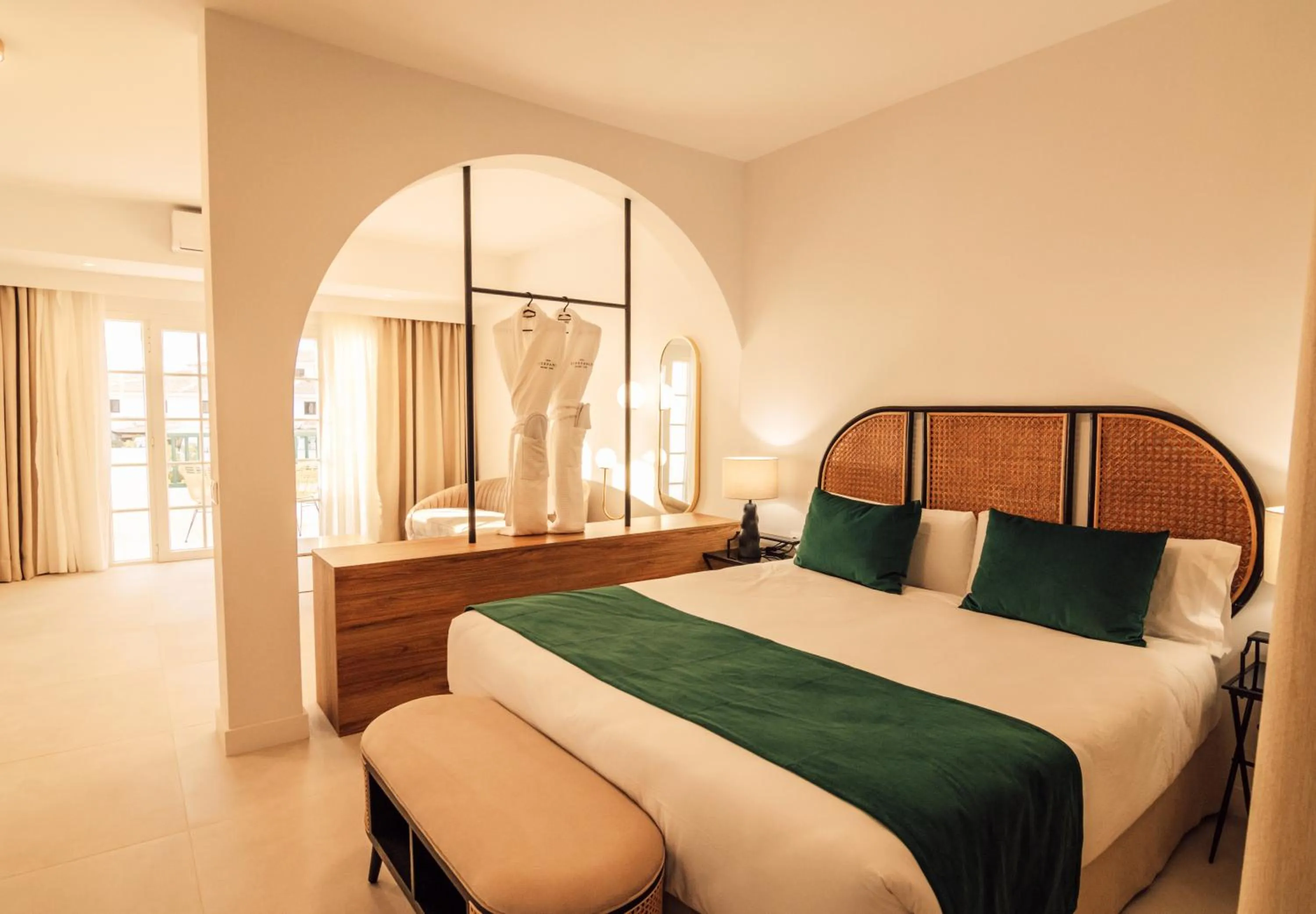 Bed in Hotel Estefania Boutique Suites