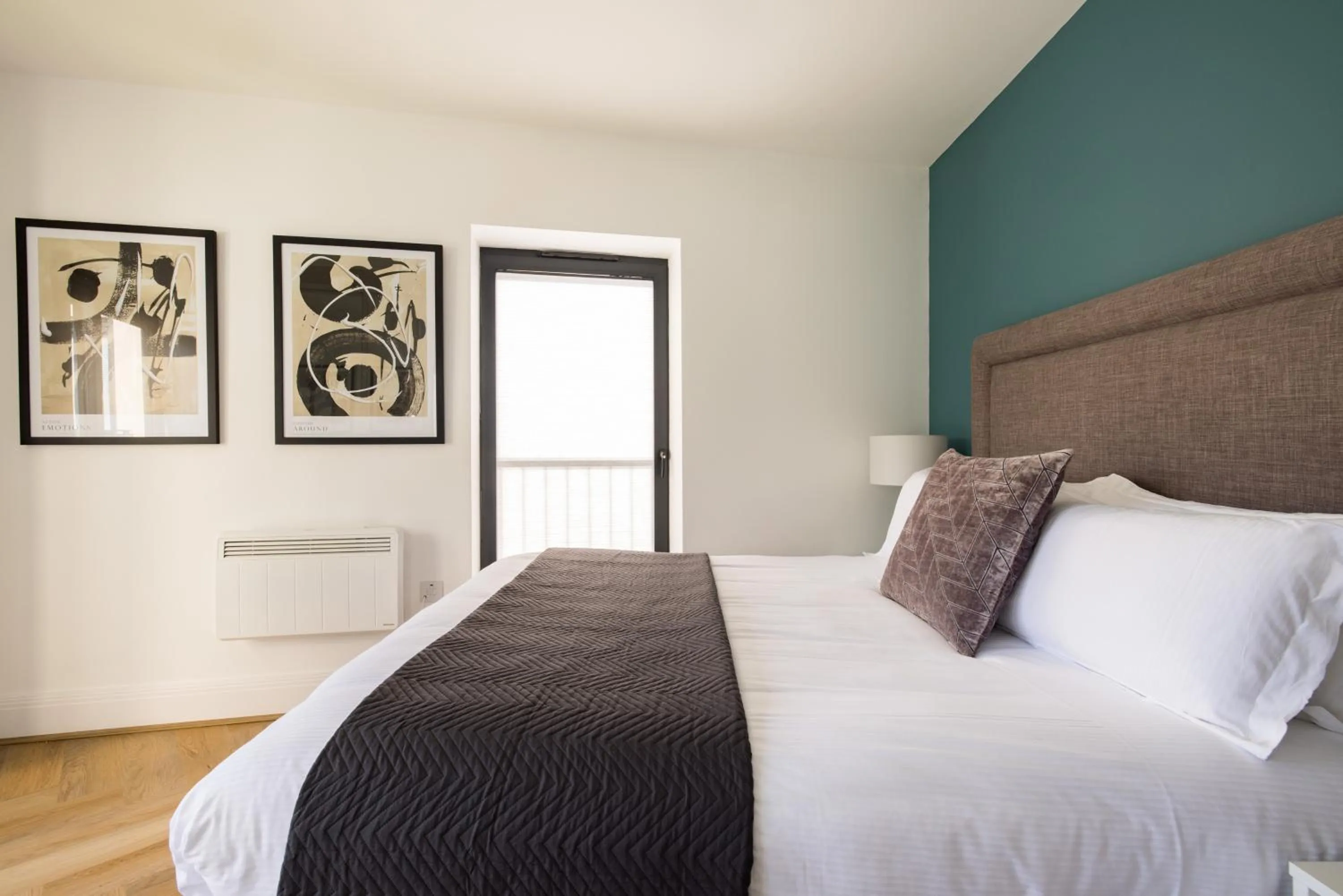 Bedroom, Bed in Charles Hope Staines Riverside