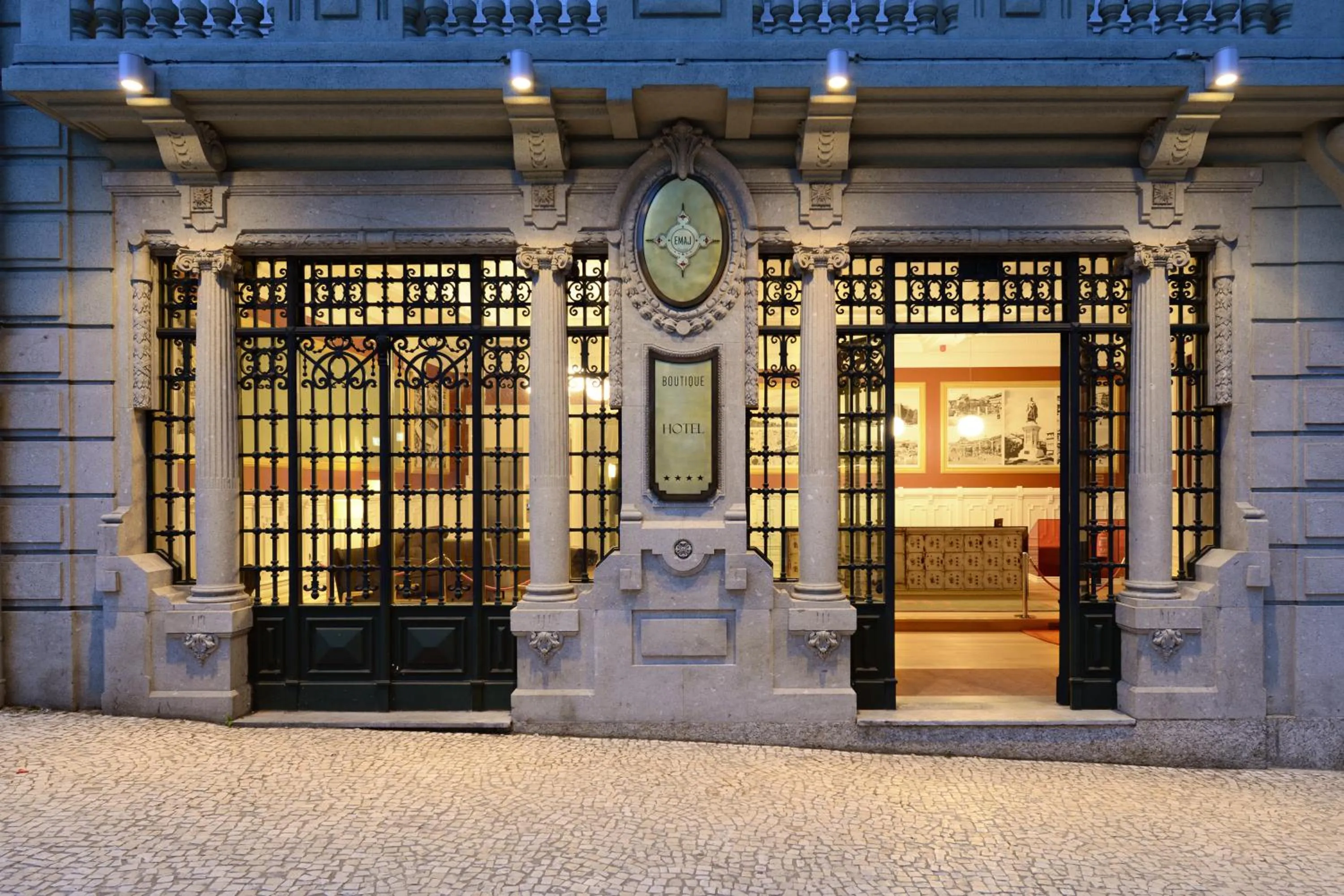 Facade/entrance in EMAJ Boutique Hotel