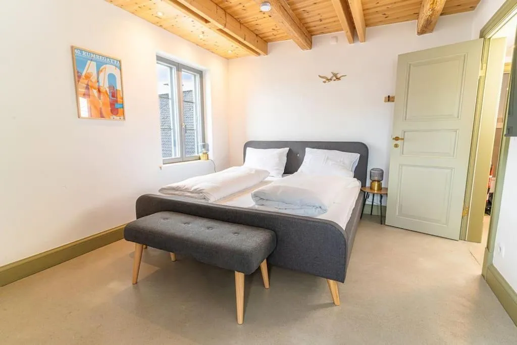 Bed in Ferienwohnung Schiffbrücke 40