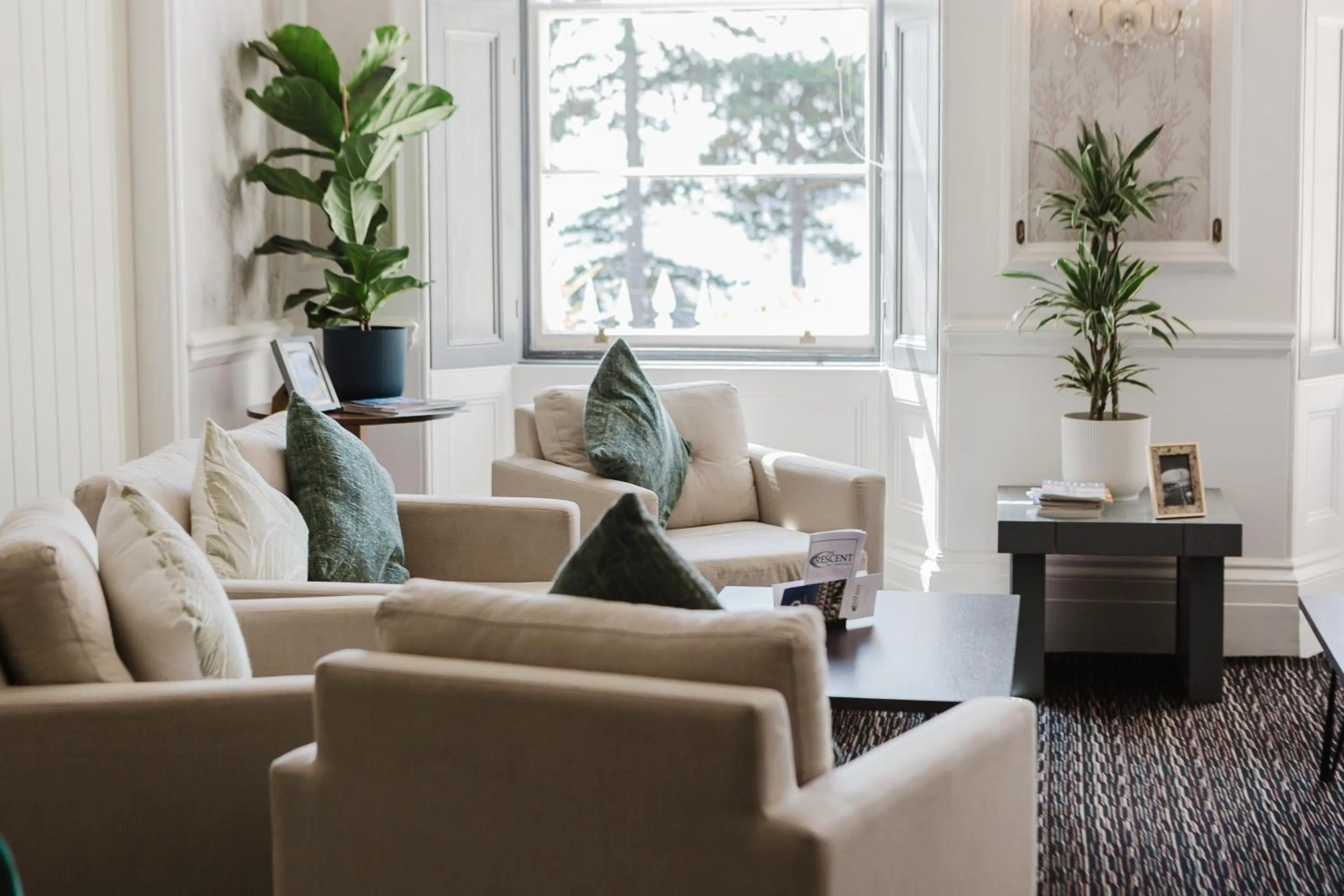 Lounge or bar in The Osborne Hotel