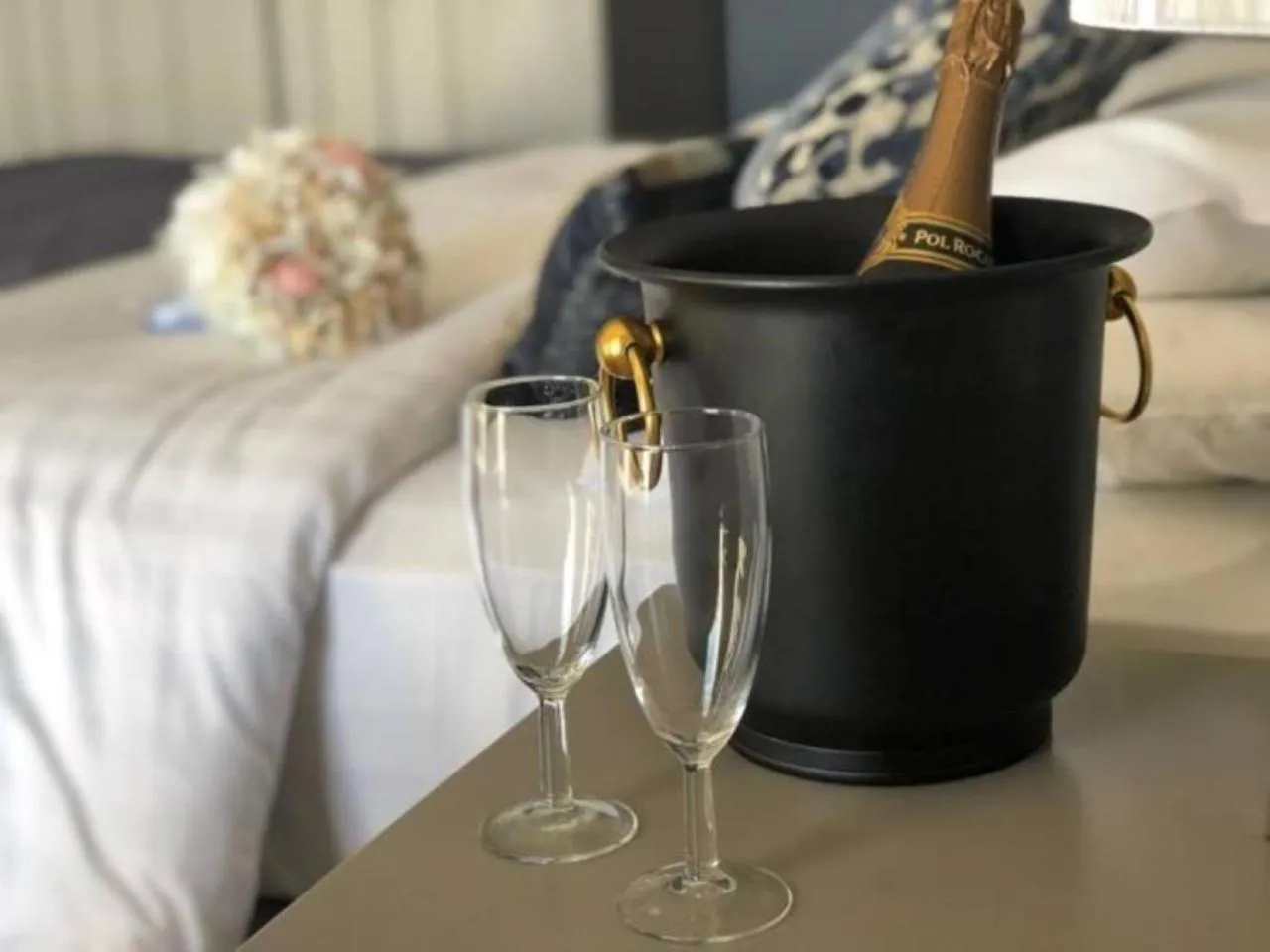 Drinks in The Osborne Hotel