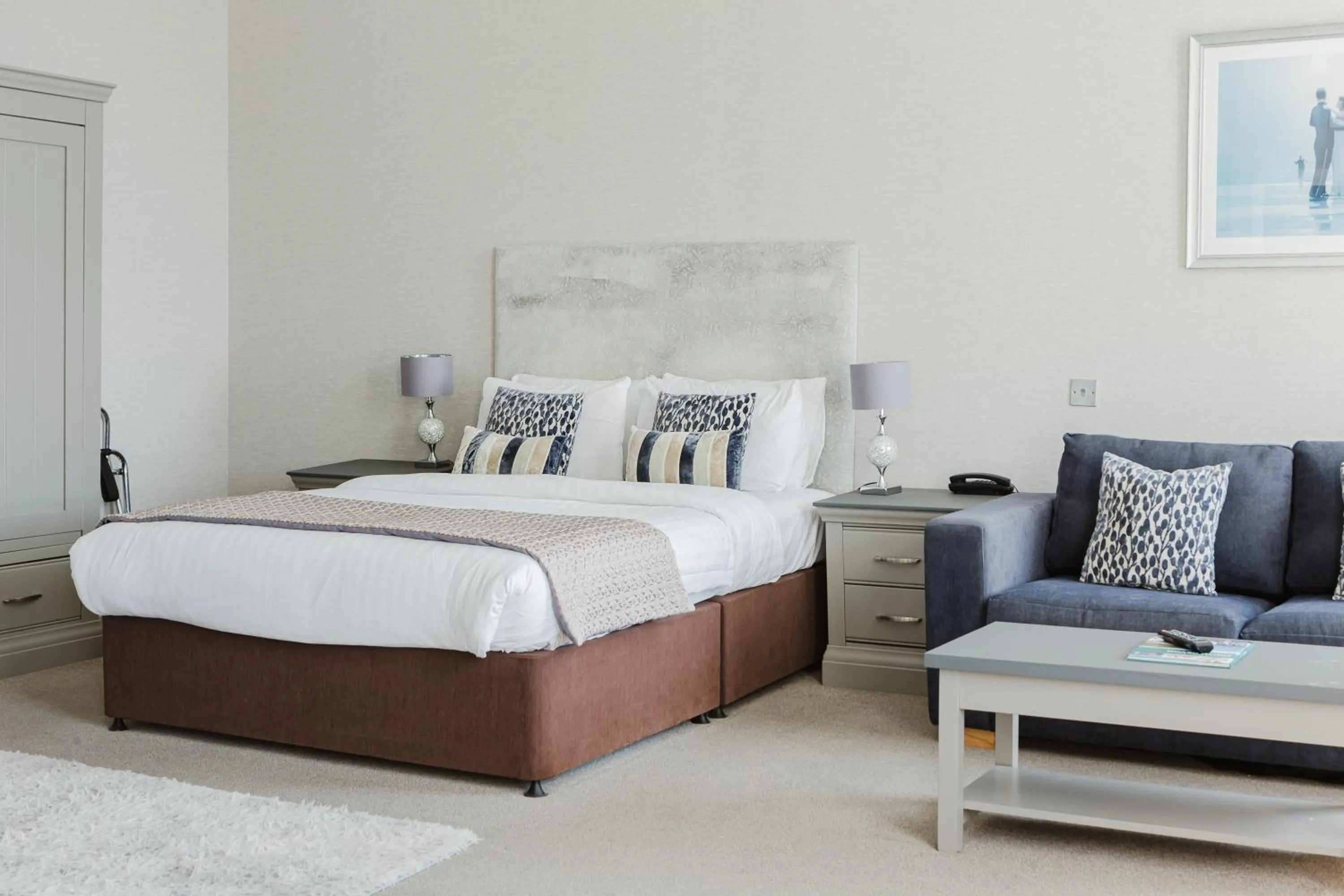 Bedroom, Bed in The Osborne Hotel