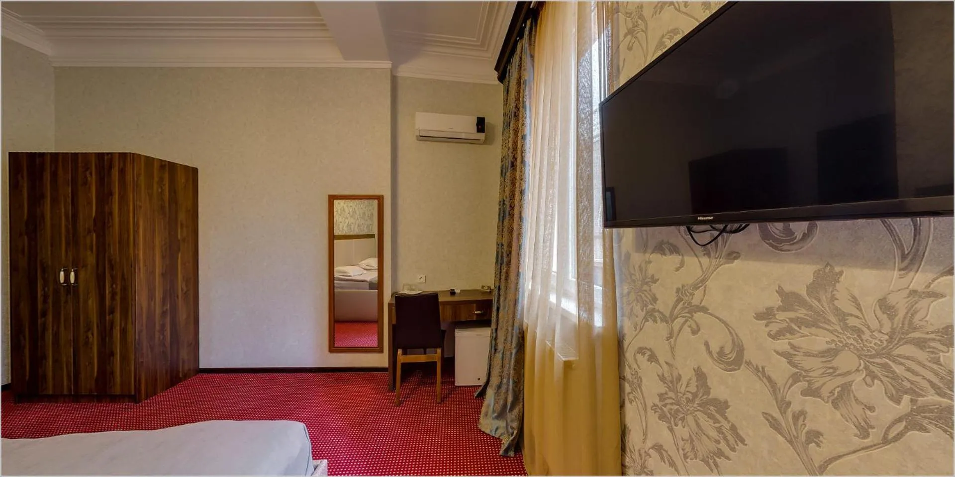 TV and multimedia, Bed in Hotel Avlabari