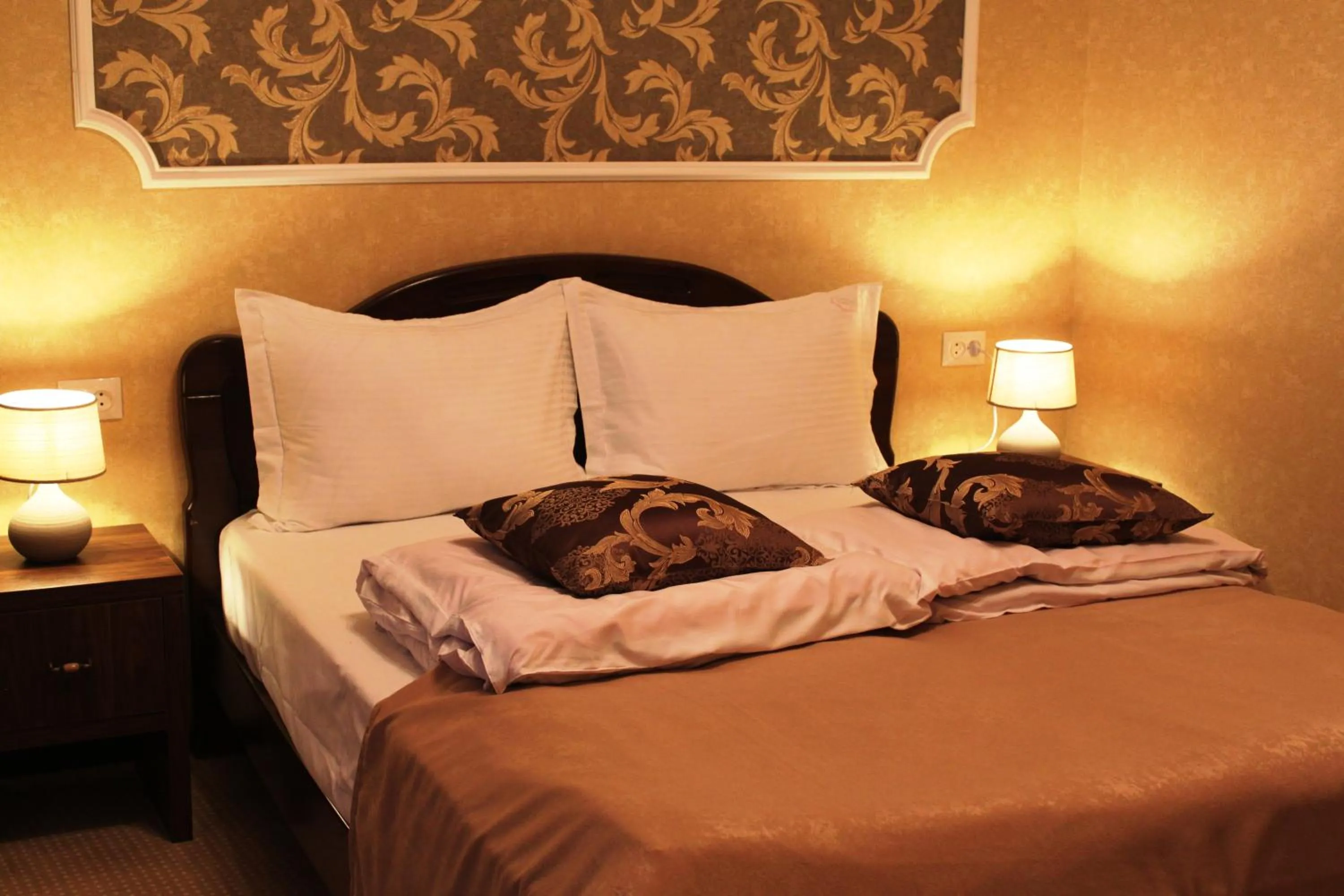 Bed in Hotel Avlabari