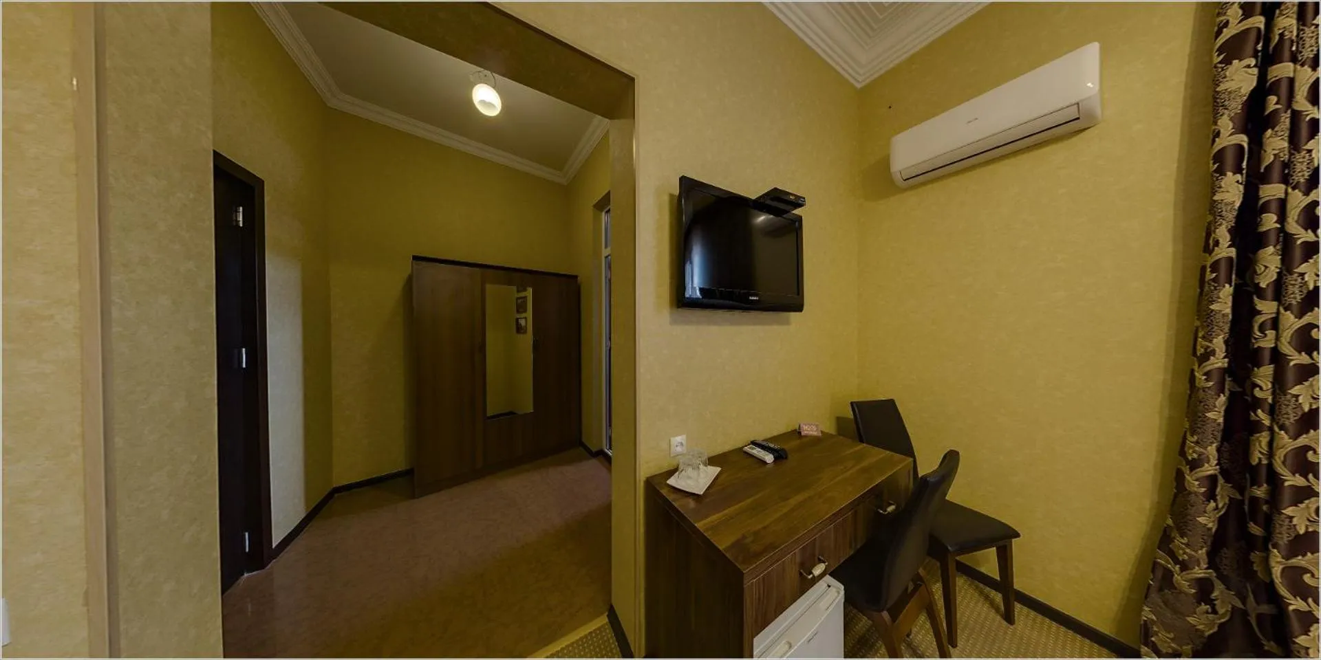 TV and multimedia in Hotel Avlabari