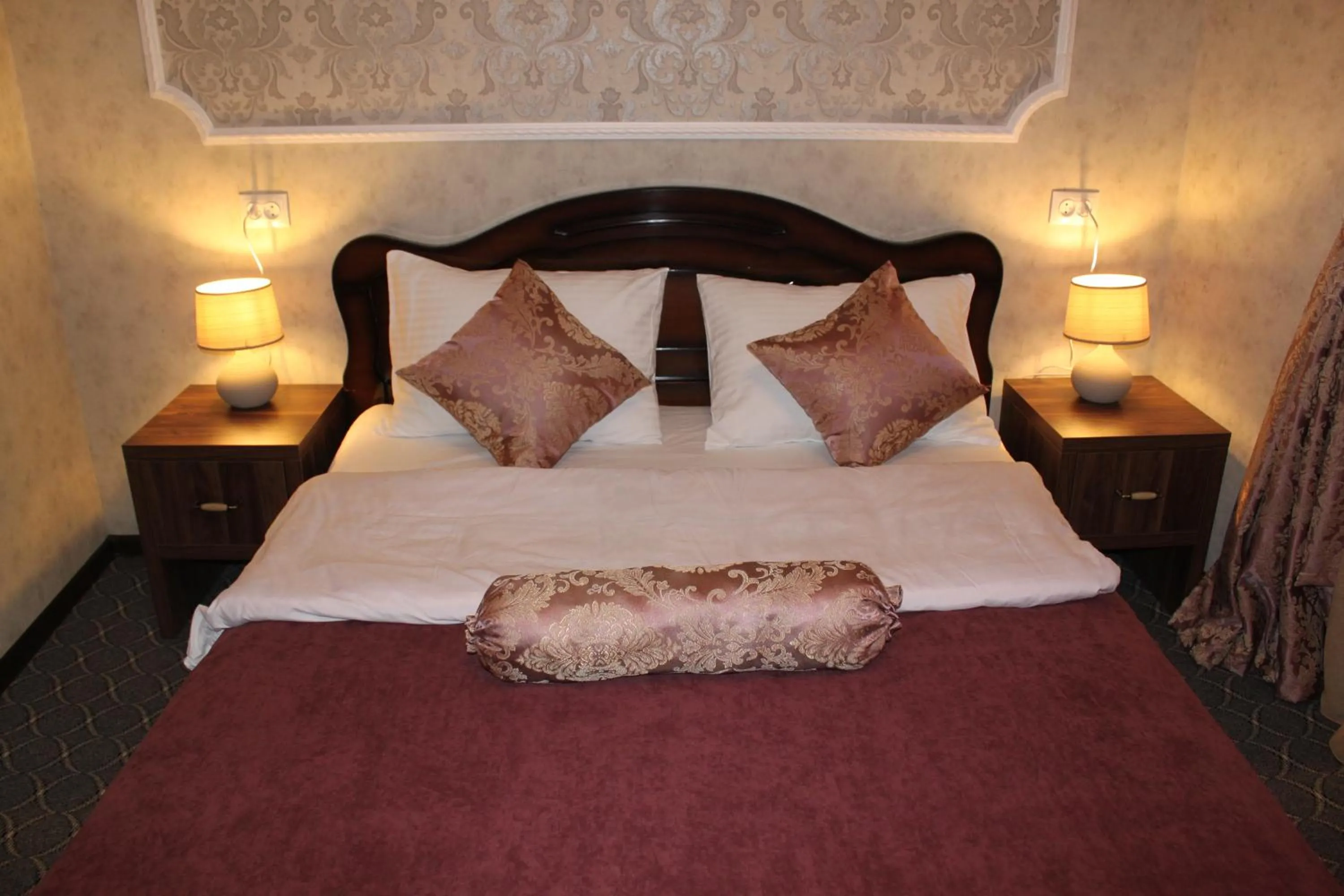 Bed in Hotel Avlabari