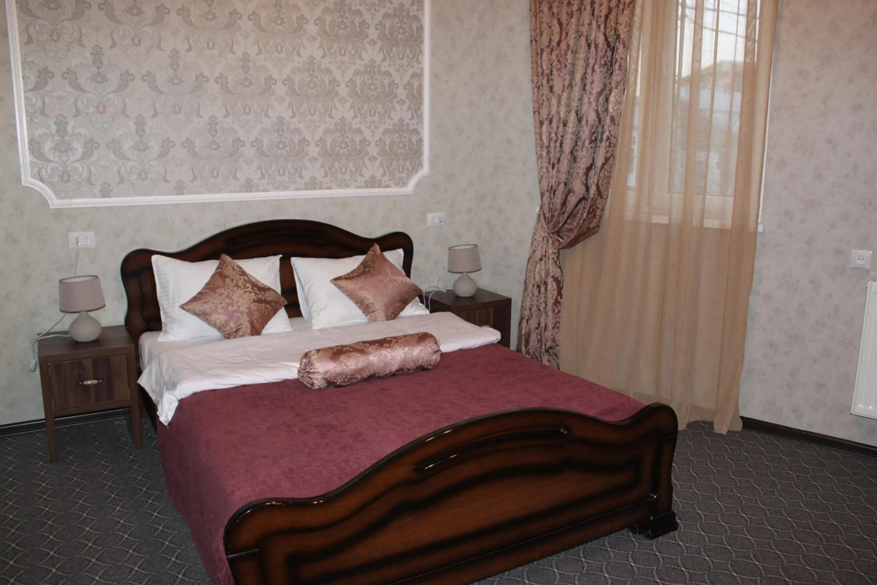 Bed in Hotel Avlabari