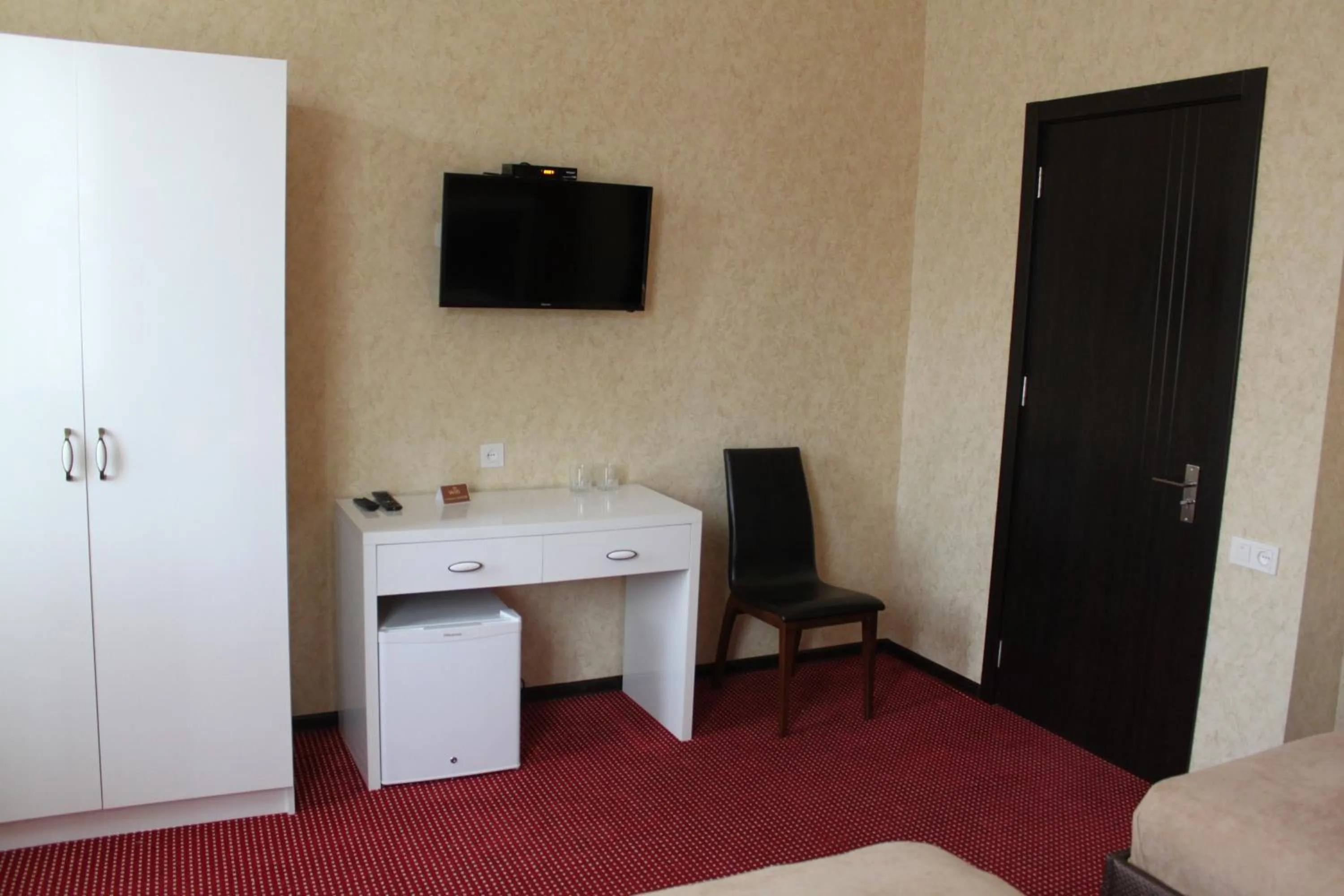 Photo of the whole room in Hotel Avlabari