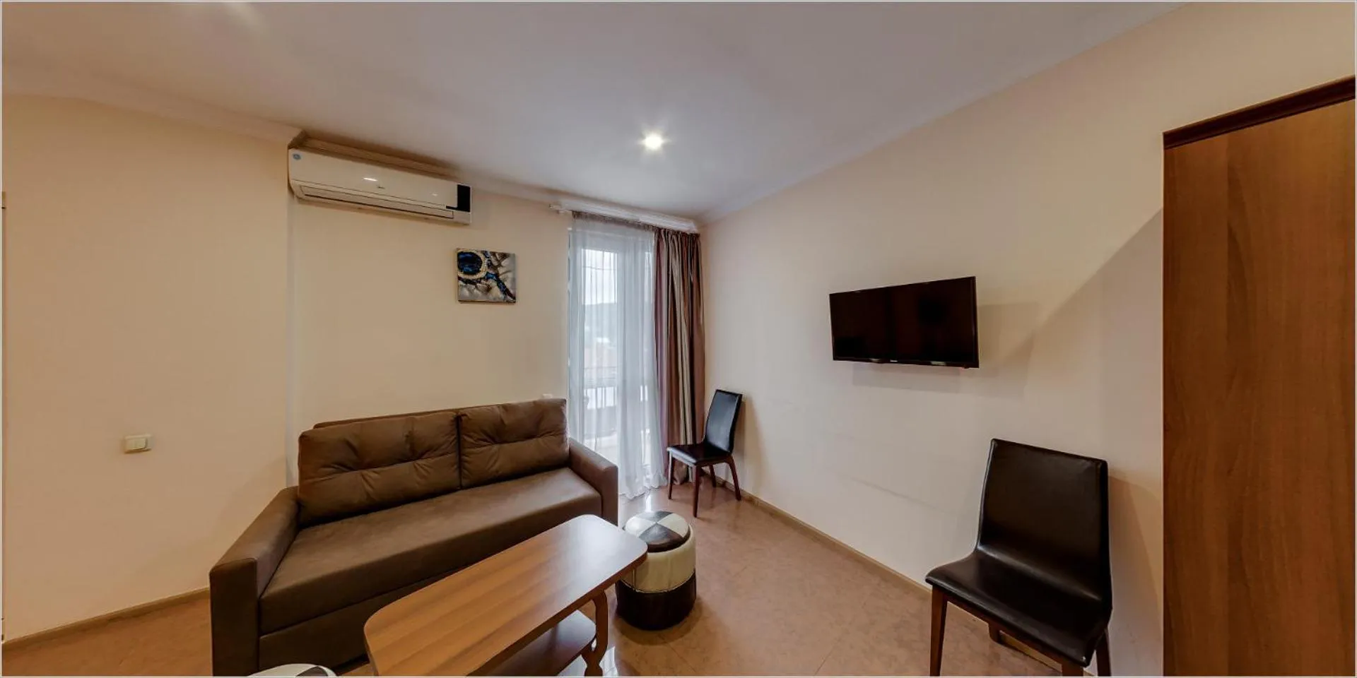 TV and multimedia in Hotel Avlabari