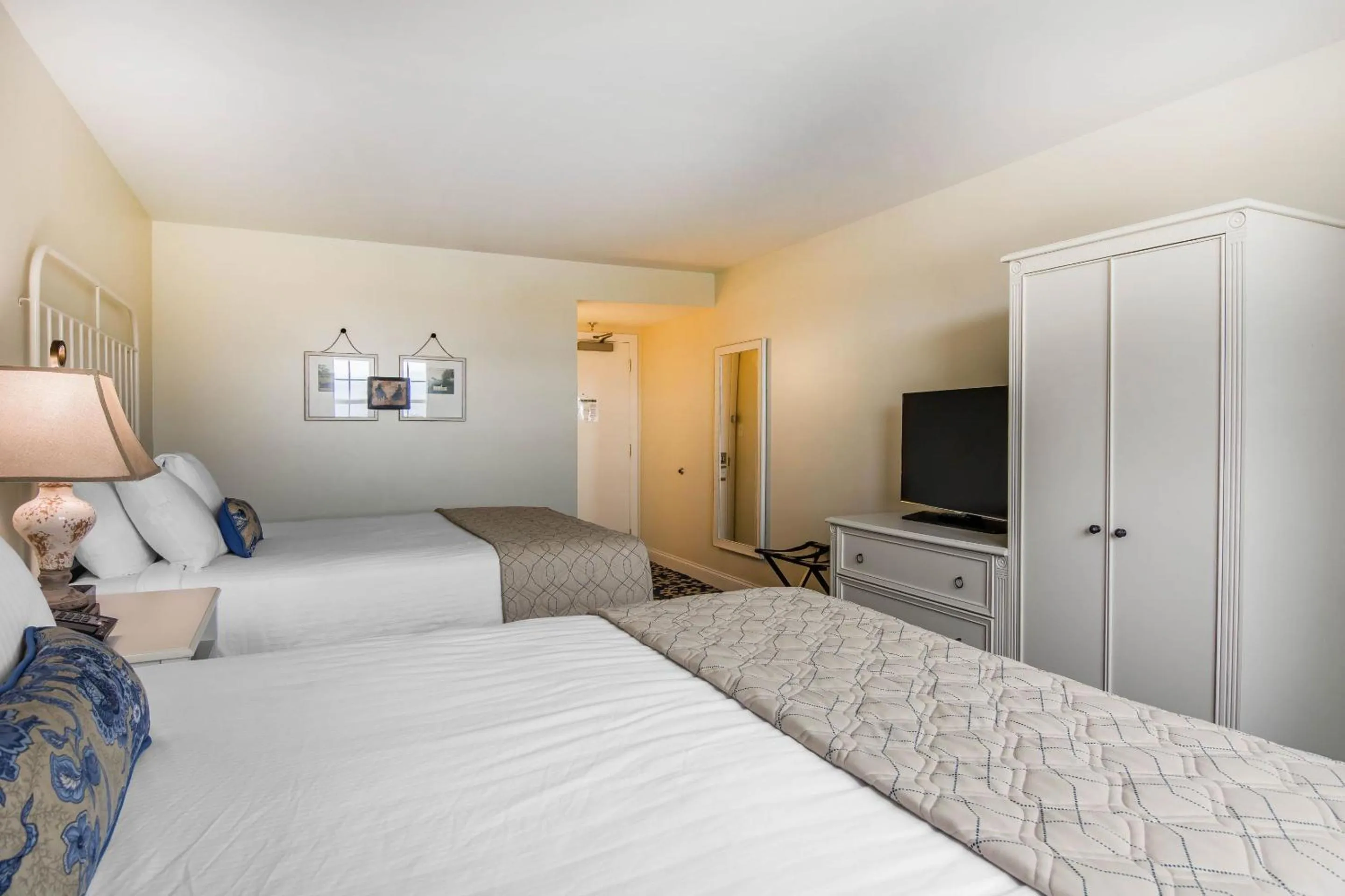 Bed in Shenandoah Wilderness Traveler