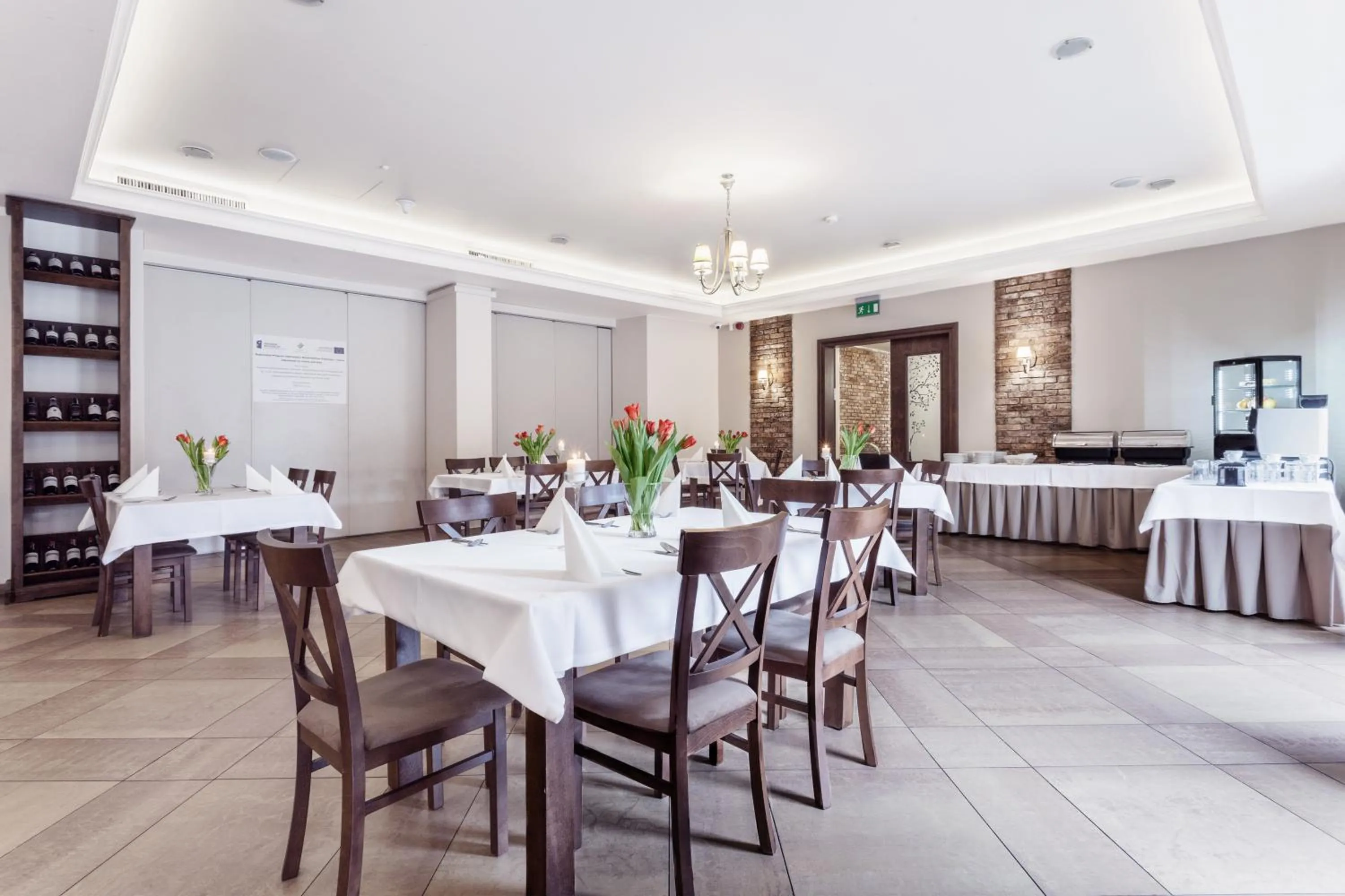 Hotel Modrzewiowy Dwór