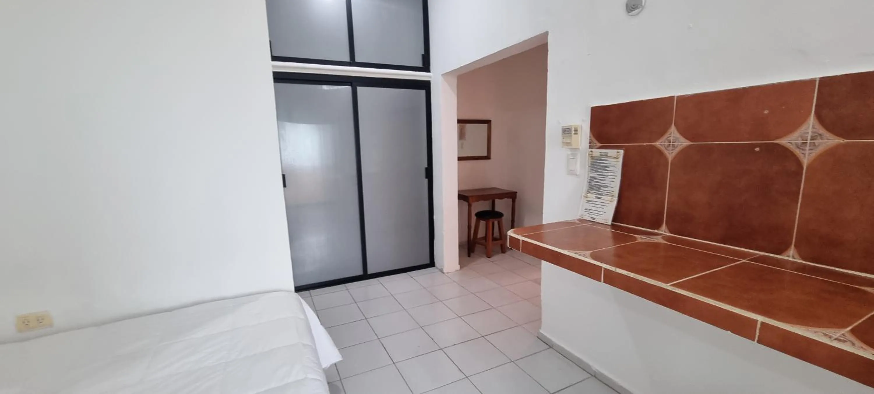 Hotel Iker