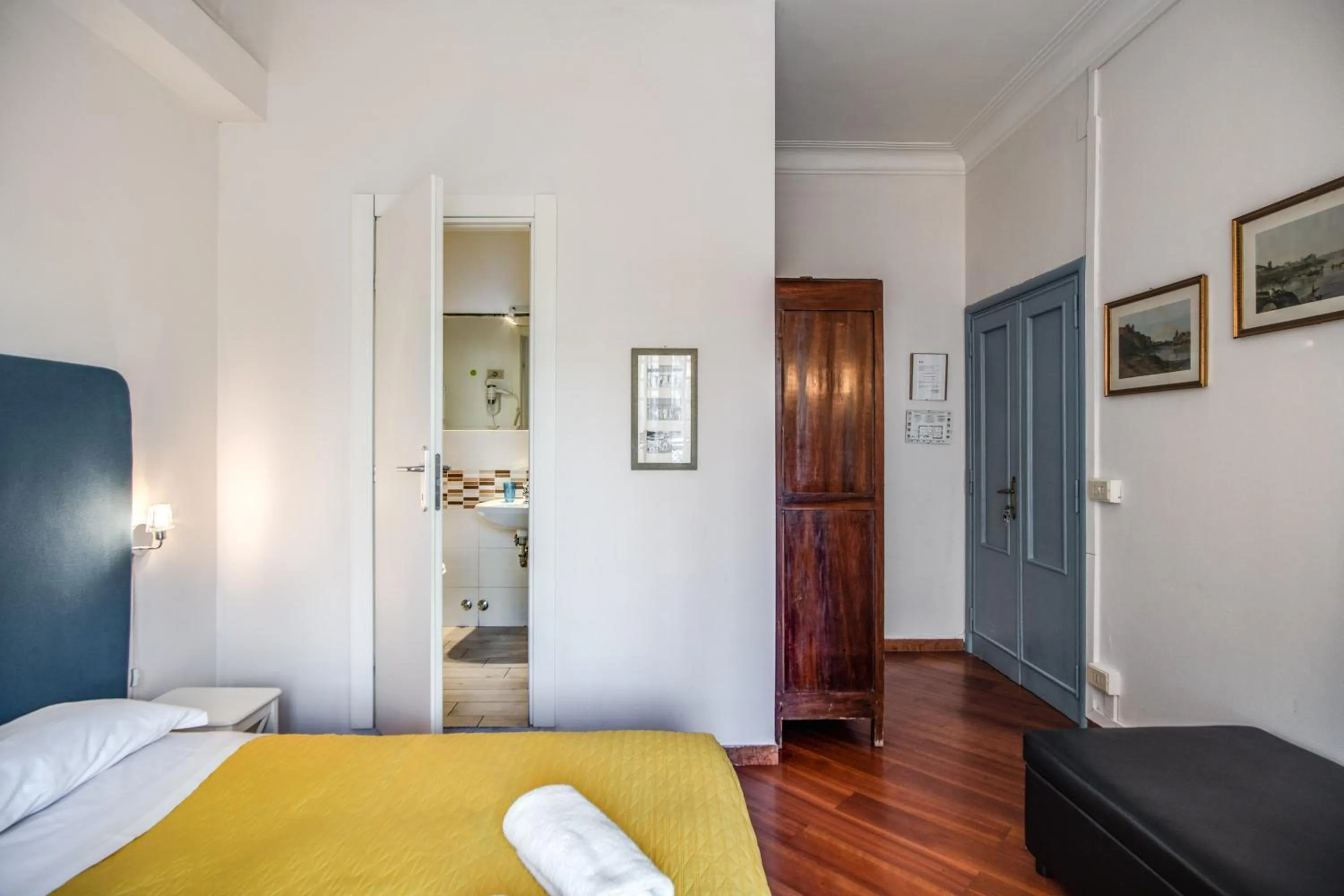 Bedroom, Bed in Circus Maximus B&B