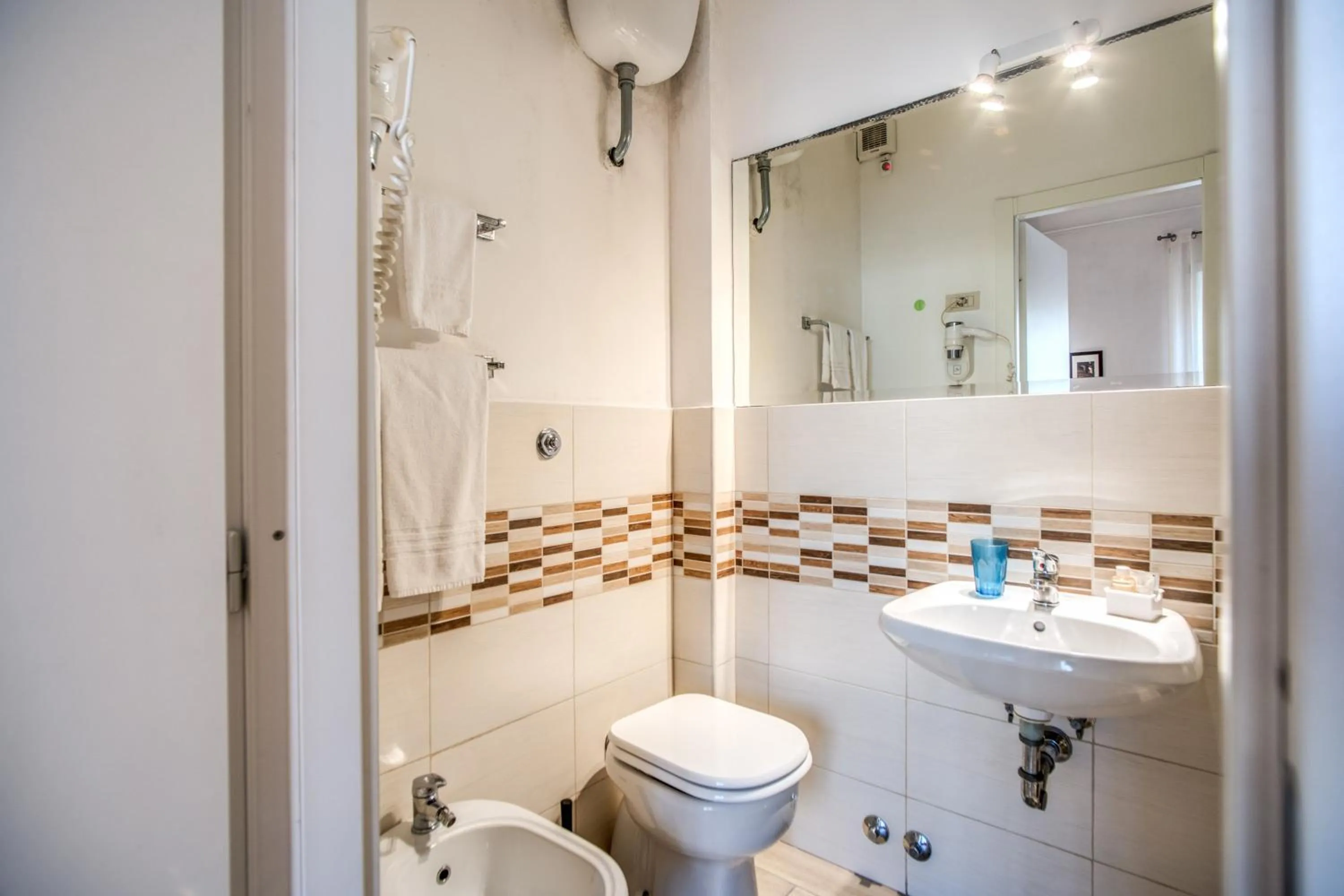 Bathroom in Circus Maximus B&B